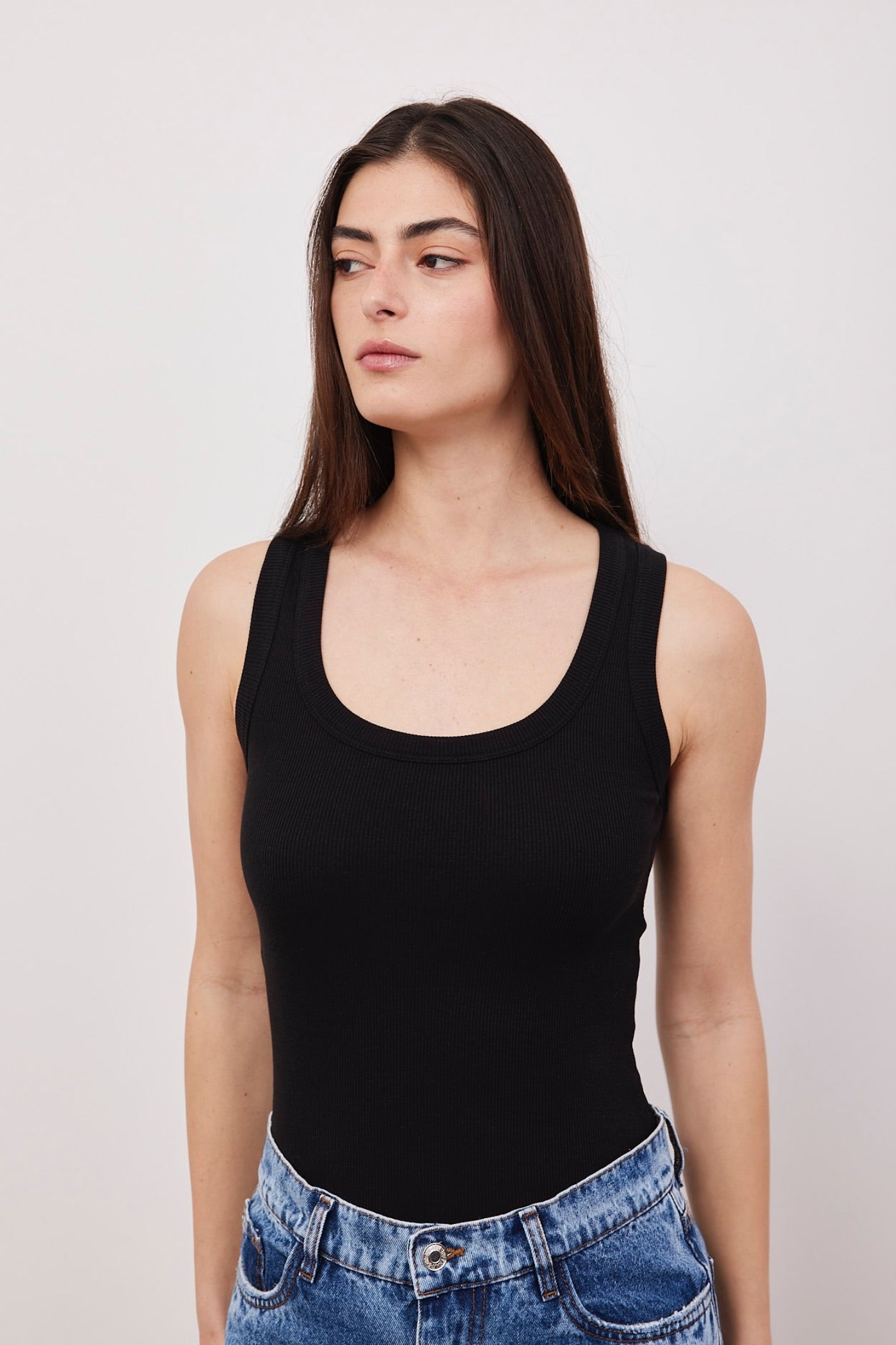 גופיית ריב במפתח עגול - ITAY BRANDS