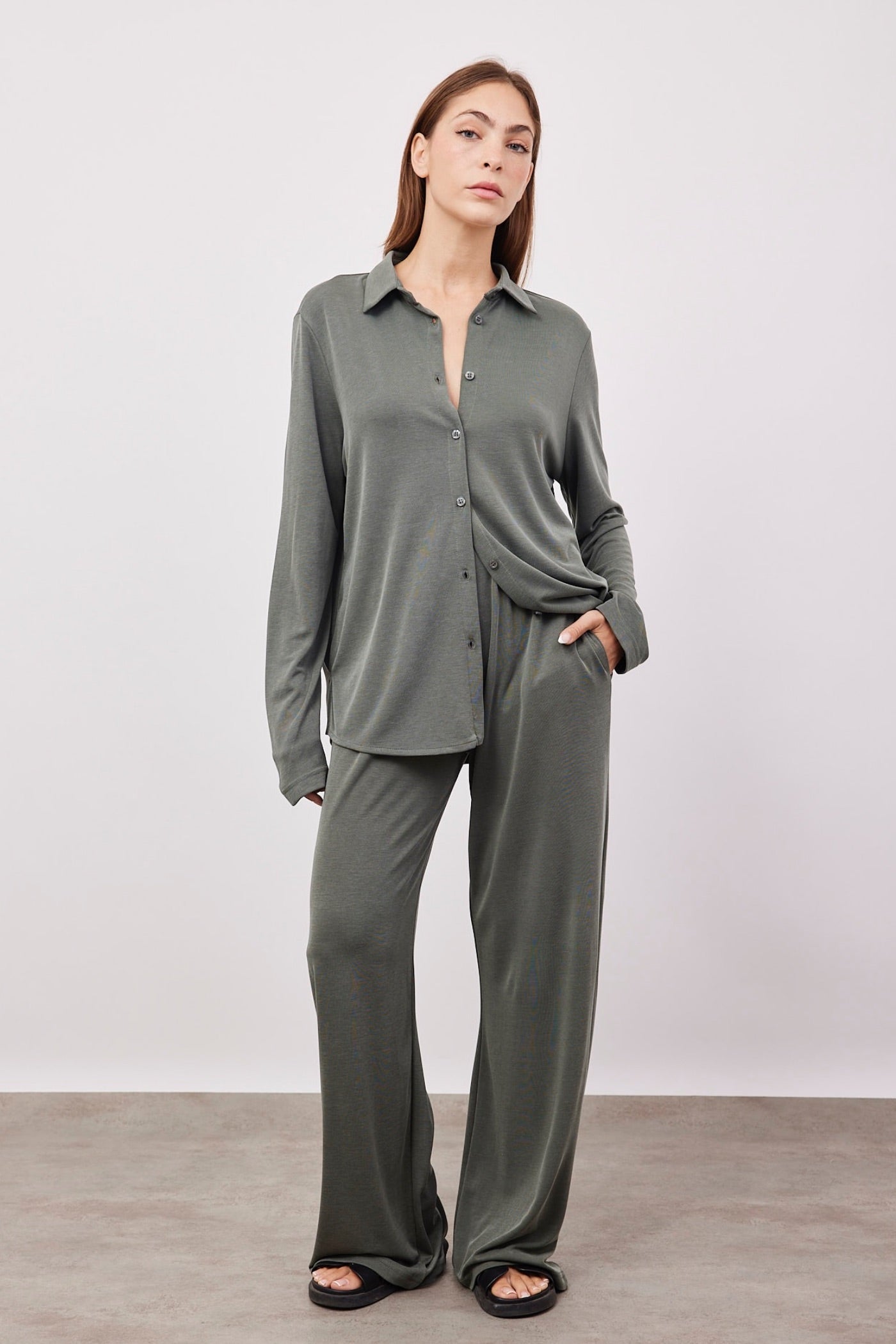 חליפה ארוכה מבד מודל - ITAY BRANDS