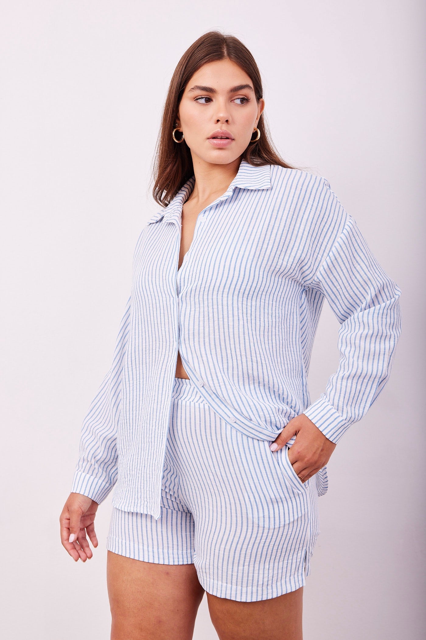 חליפה מכופתרת במראה פשתן בהדפס פסים - ITAY BRANDS