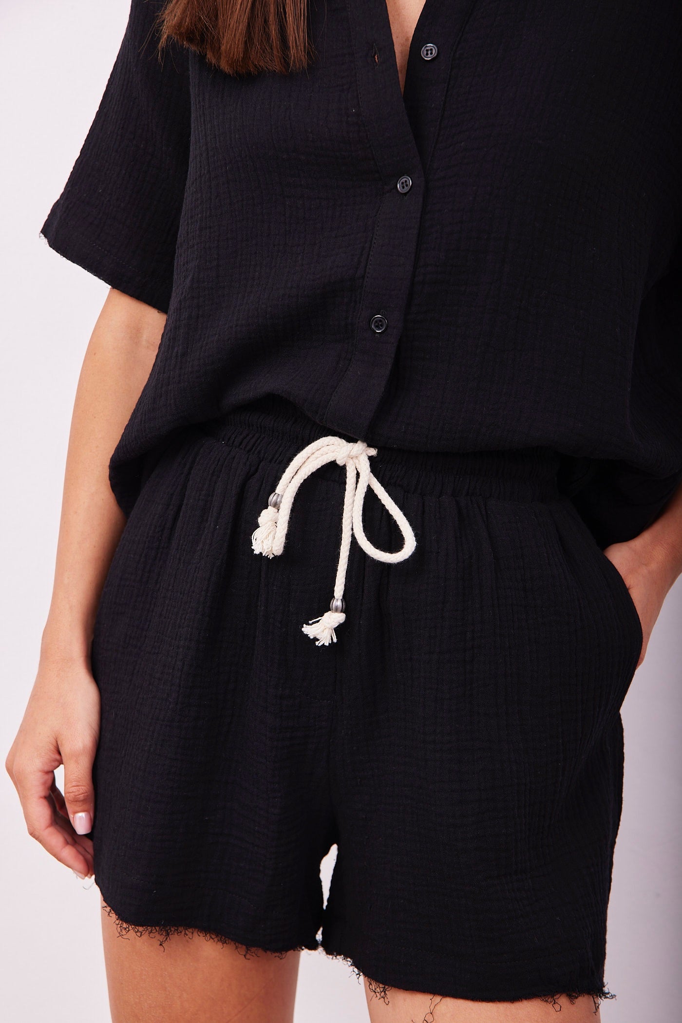 חליפת טטרה קצרה בשילוב כפתורים - ITAY BRANDS