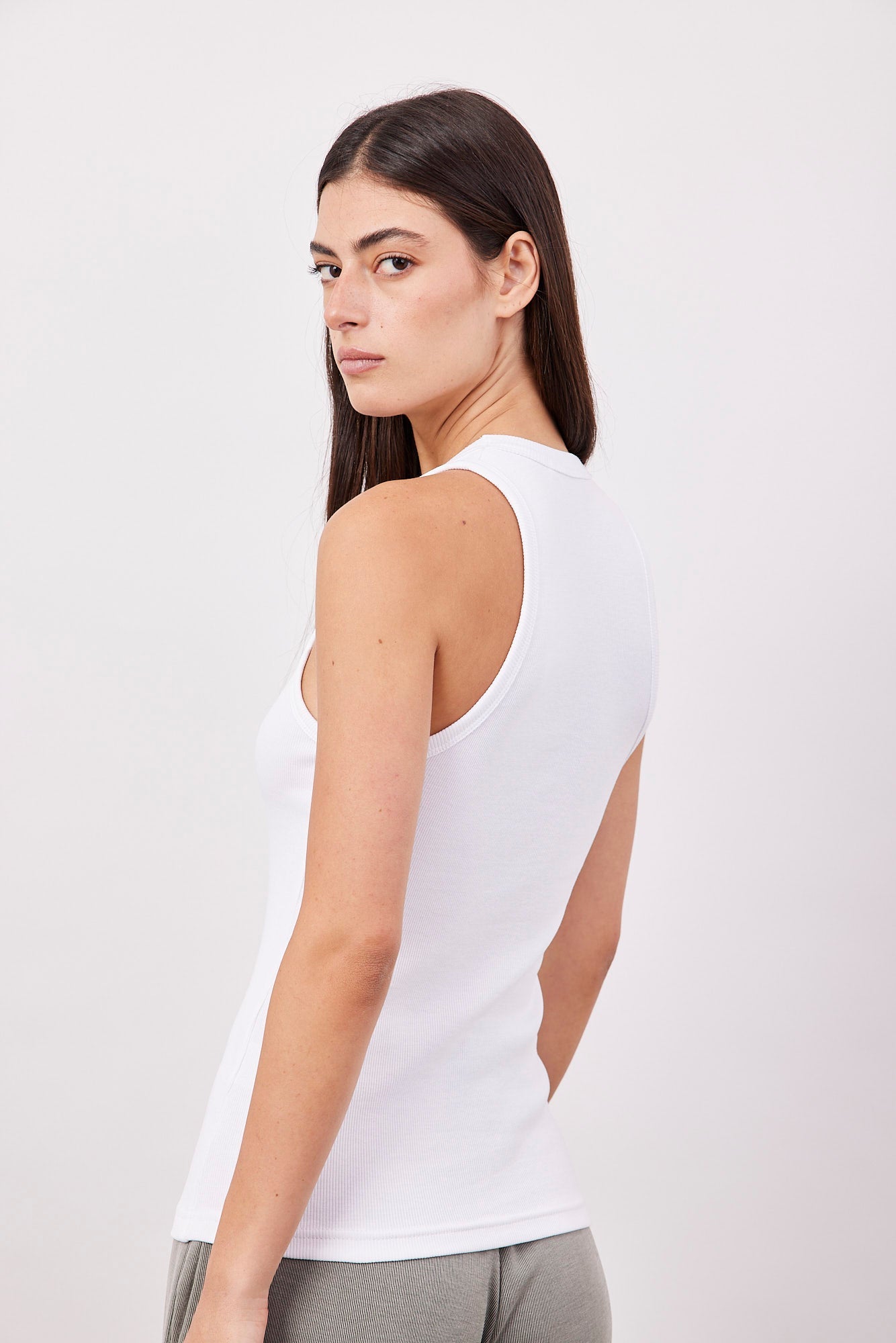 גופיית ריב מחשוף עגול - ITAY BRANDS