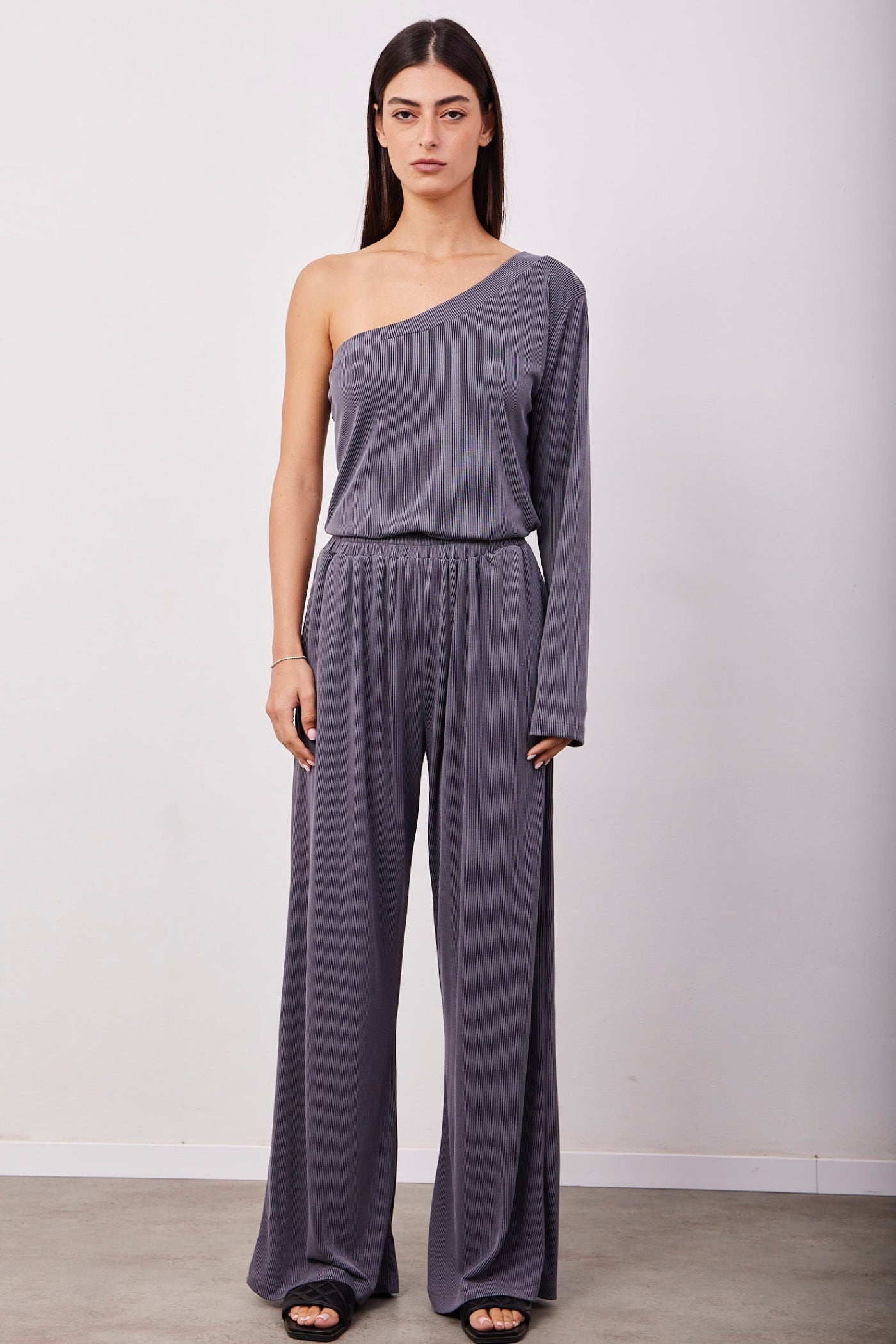 חליפת וואן שולדר ארוכה - ITAY BRANDS