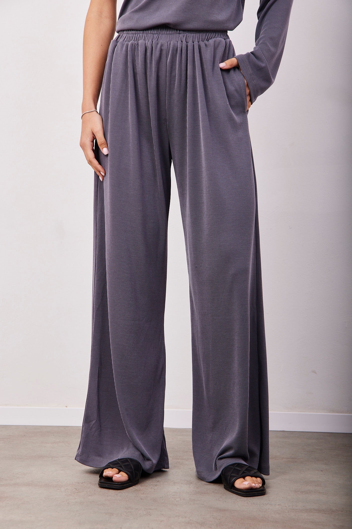 חליפת וואן שולדר ארוכה - ITAY BRANDS