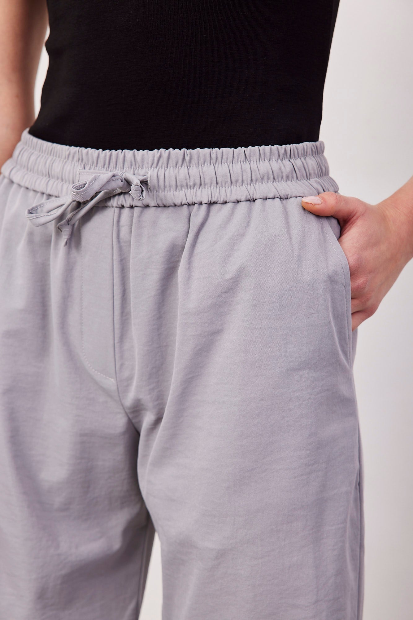 מכנסי ניילון עם קשירה - ITAY BRANDS