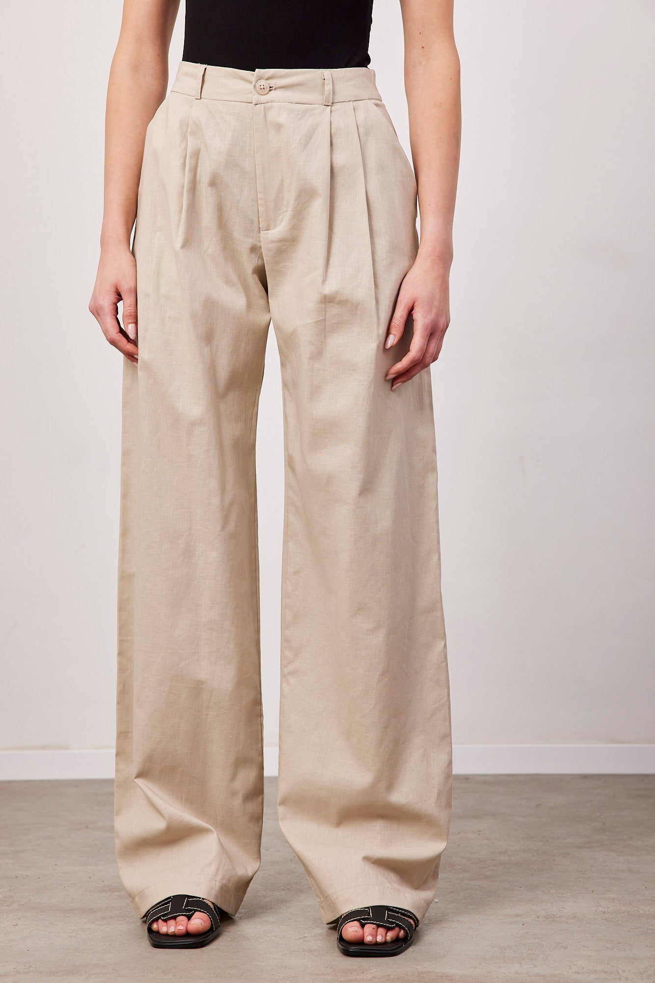 מכנסיים מחויטים מבד פשתן מעורב - ITAY BRANDS