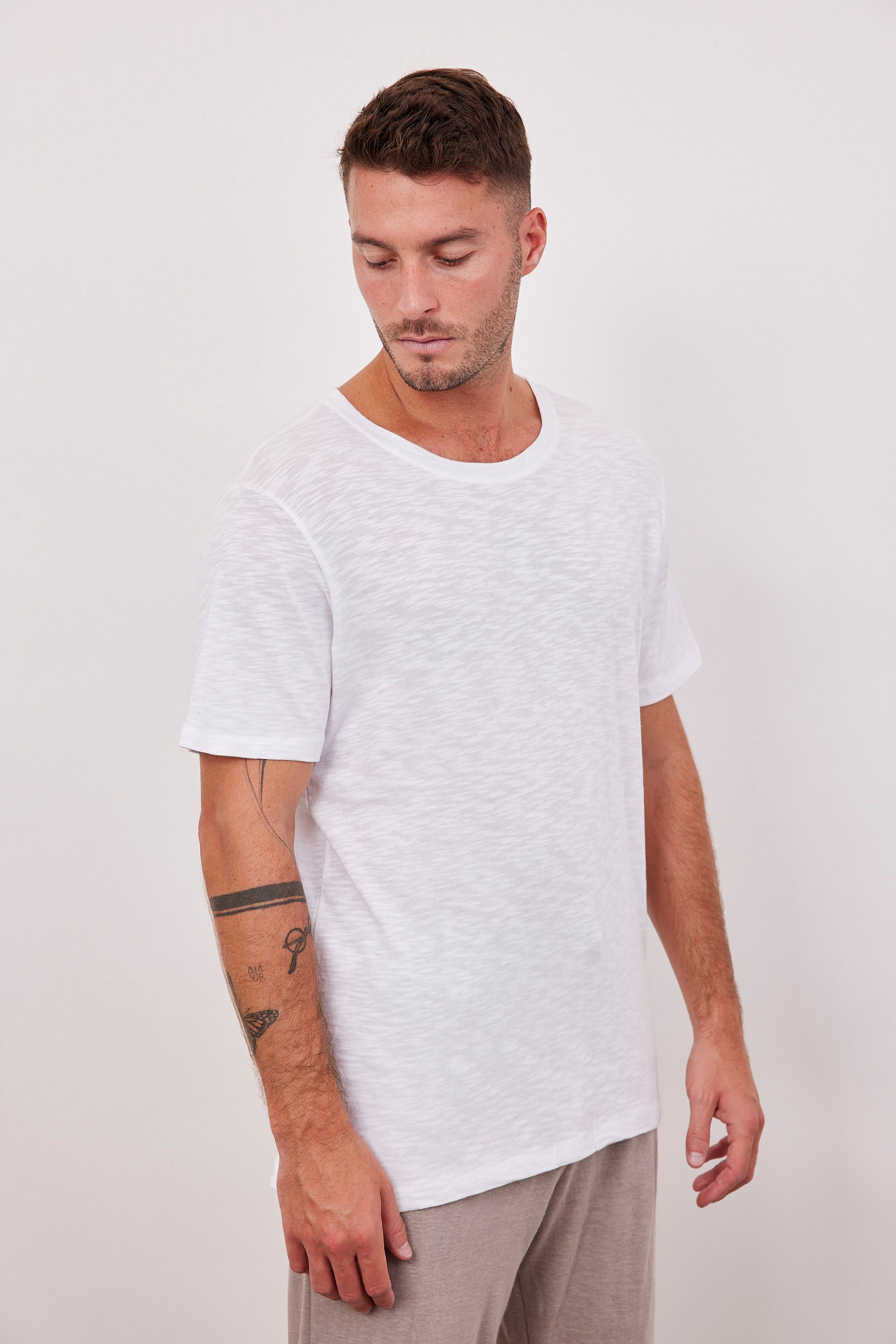 טי-שרט בטקסטורה