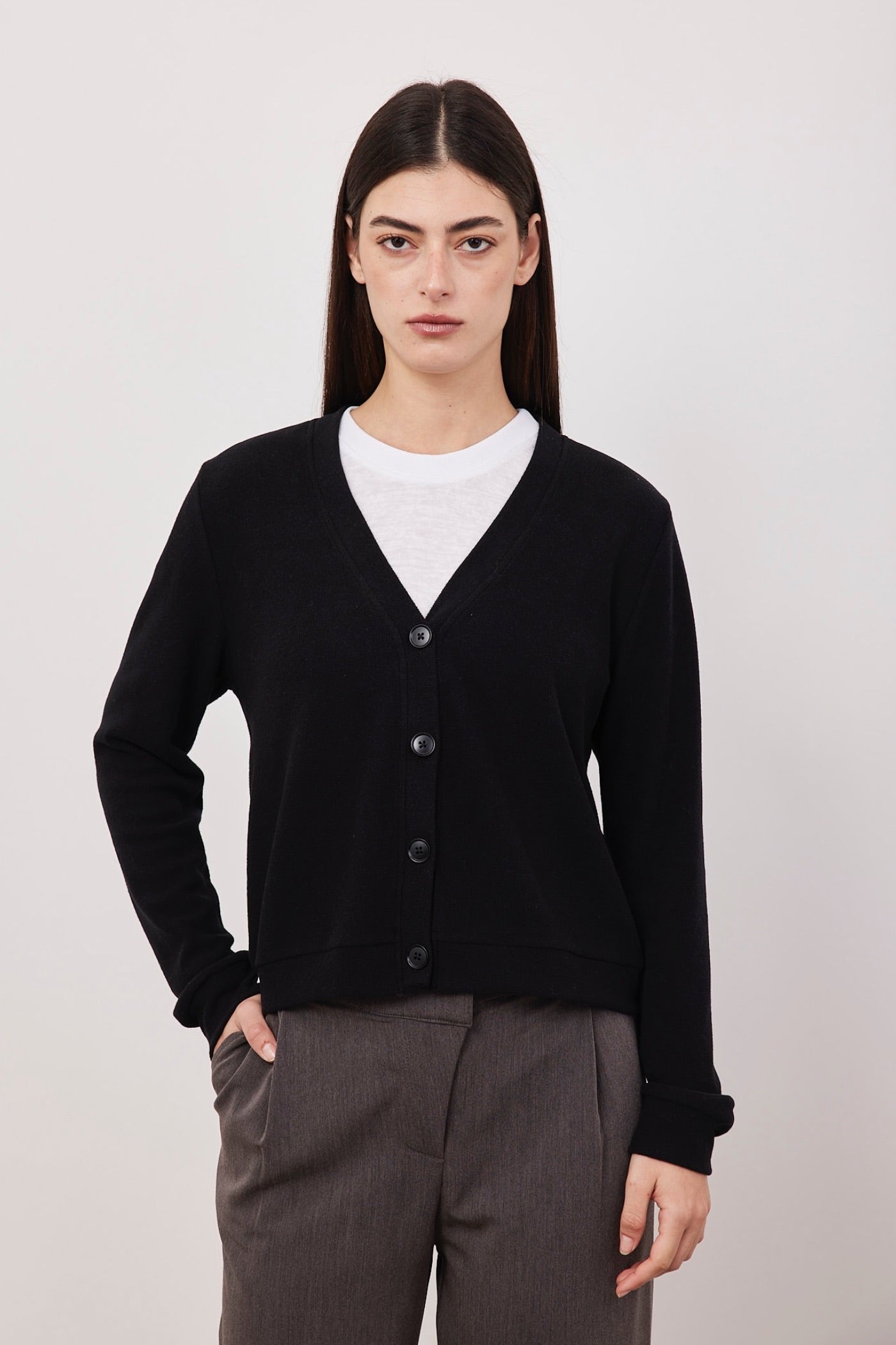 קרדיגן בסגירת כפתורים - ITAY BRANDS