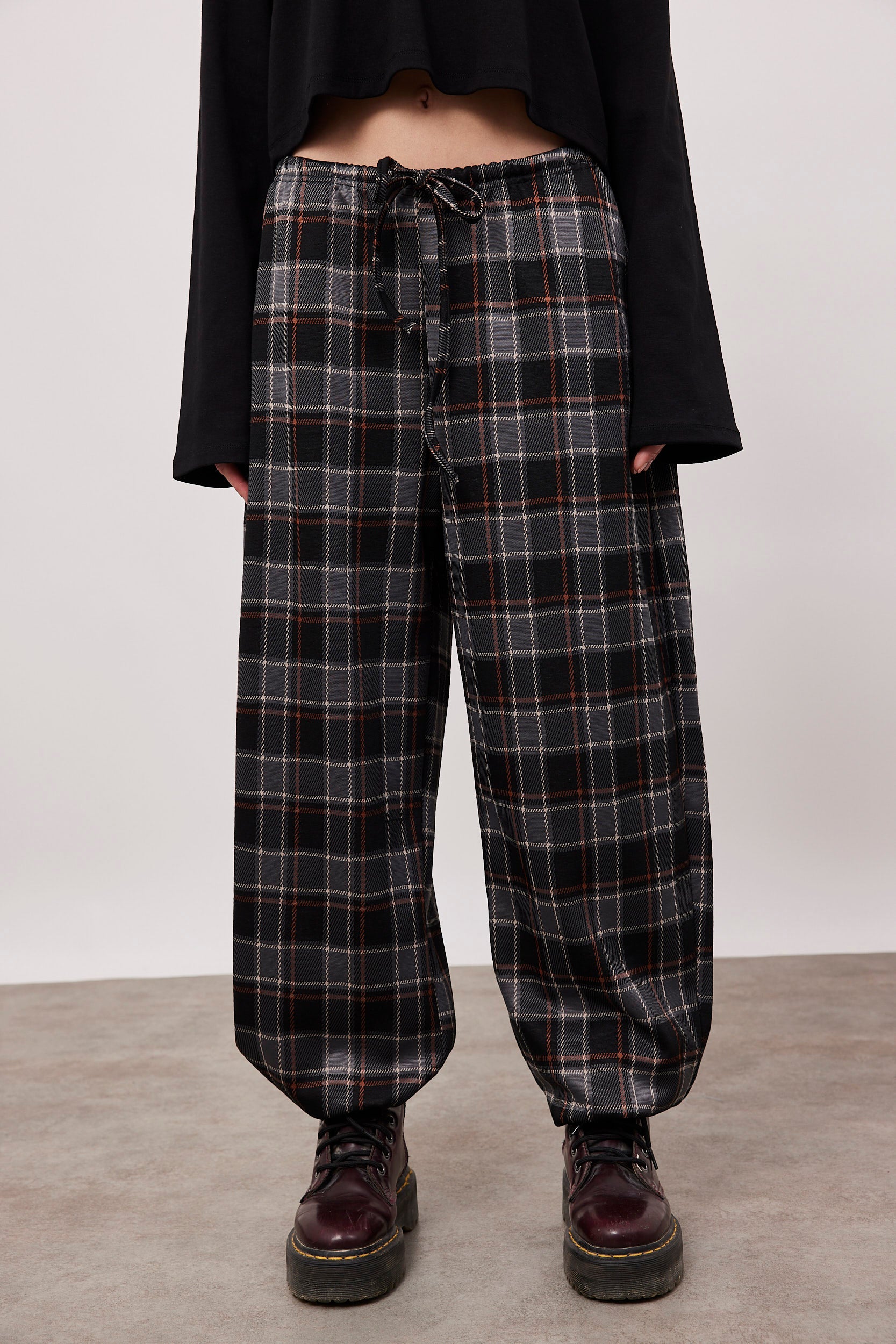 מכנסי בלון משובצים