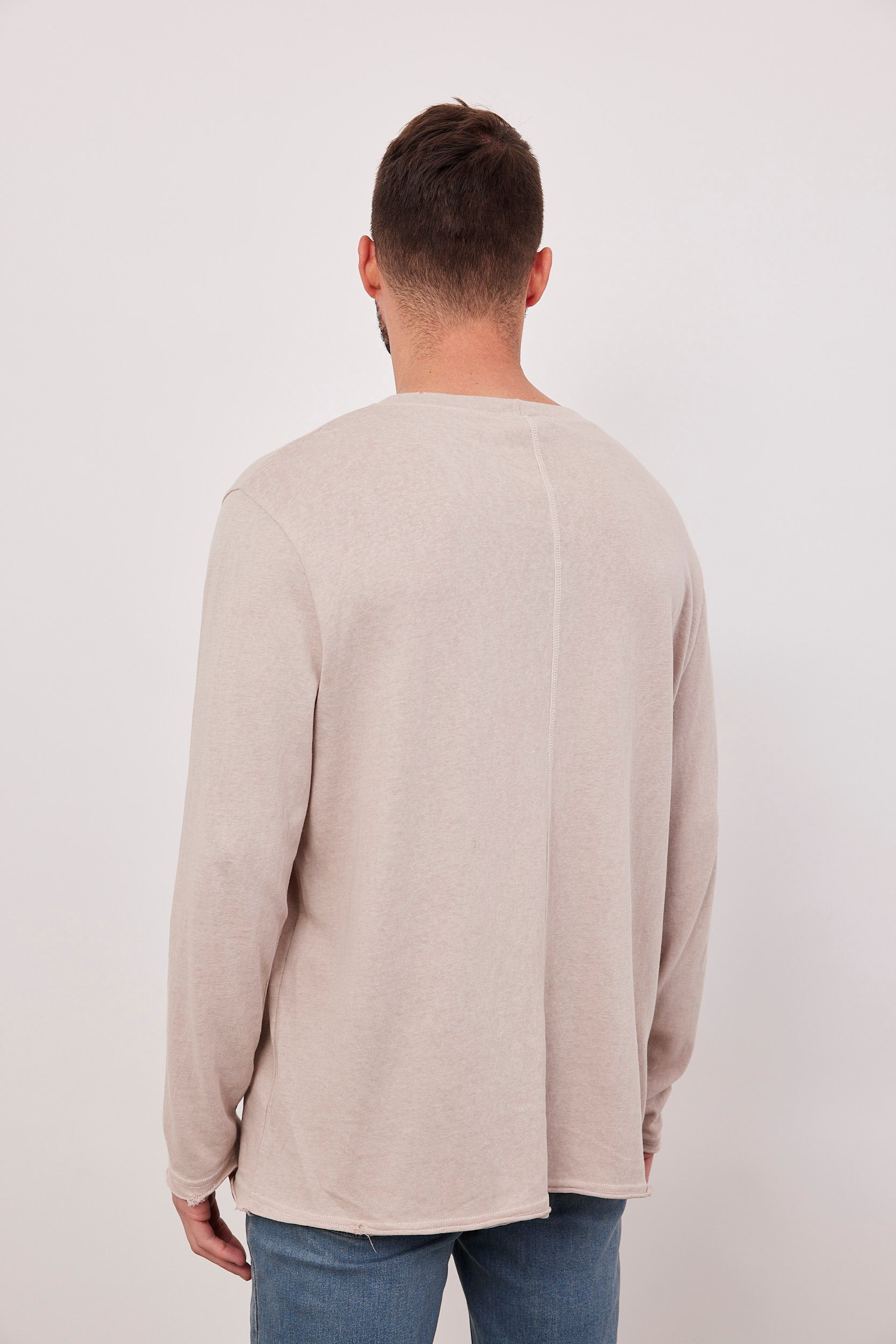 חולצה ארוכה סיומת ווש