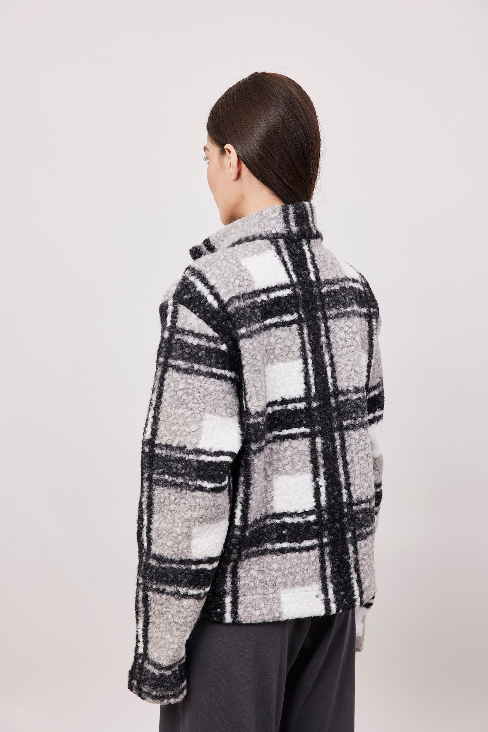 גקט פרוותי משובץ