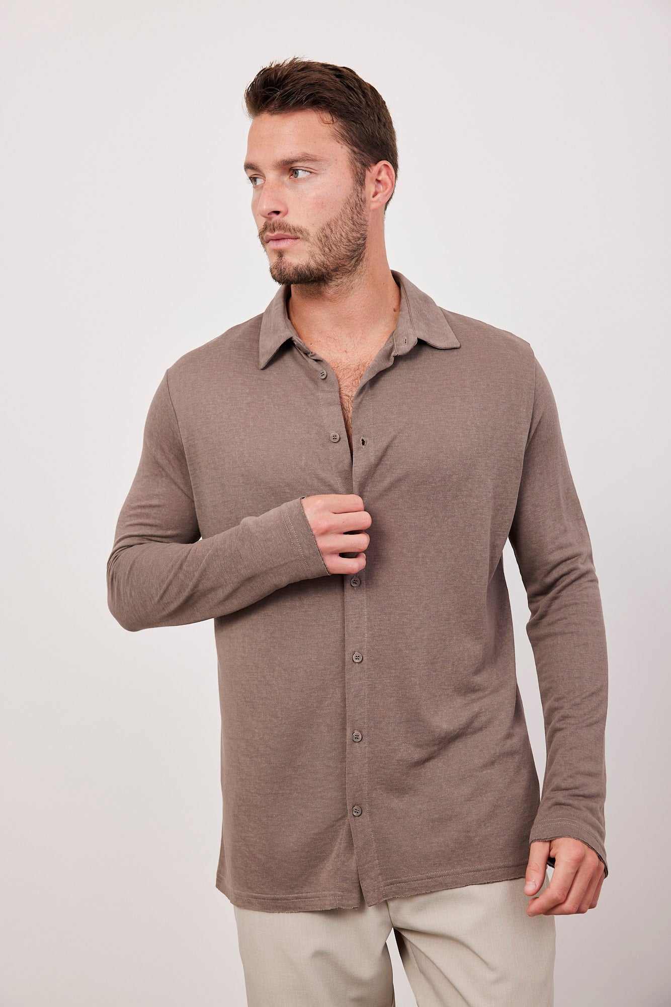 חולצה מכופתרת ארוכה במראה פשתן - ITAY BRANDS