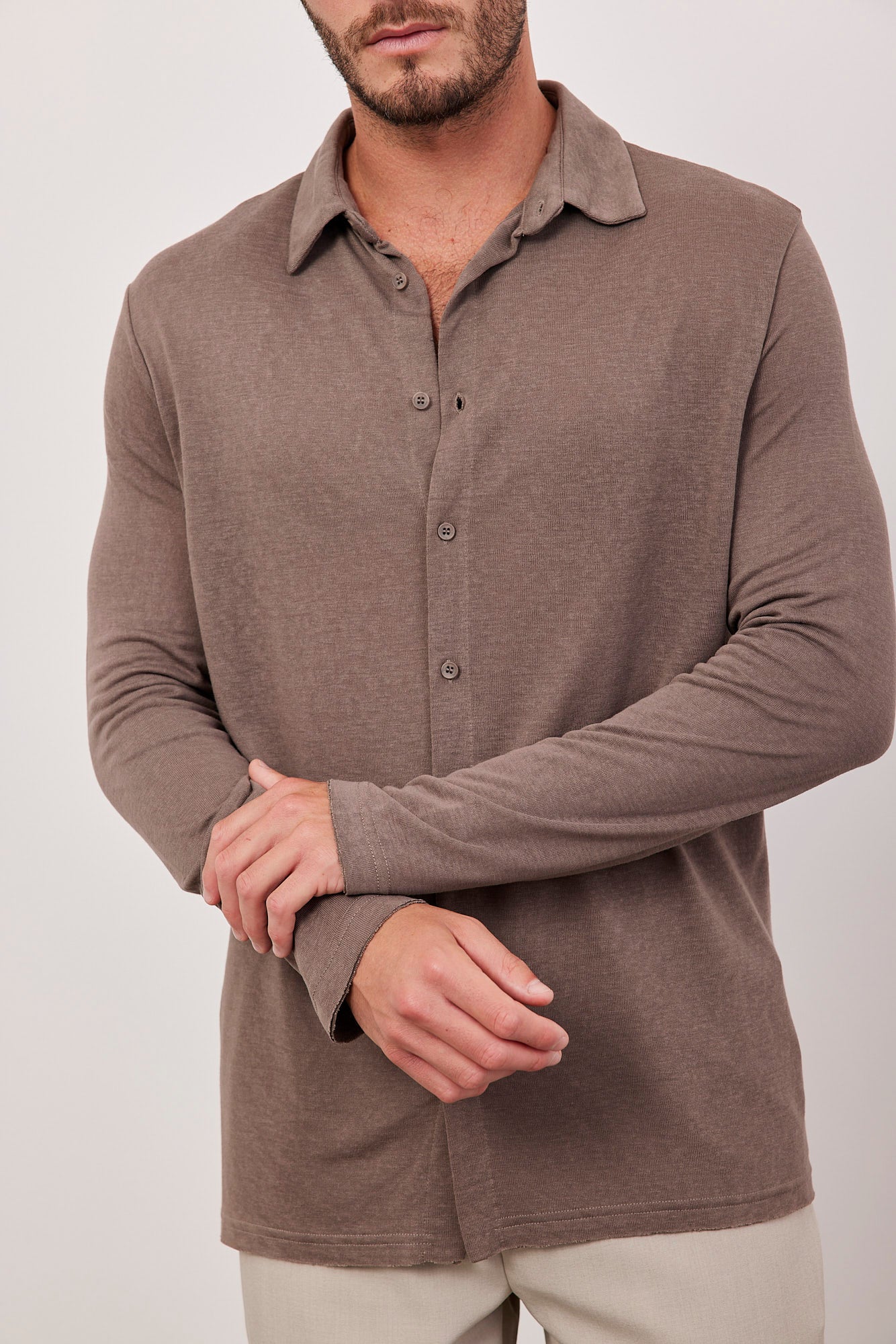 חולצה מכופתרת ארוכה במראה פשתן - ITAY BRANDS