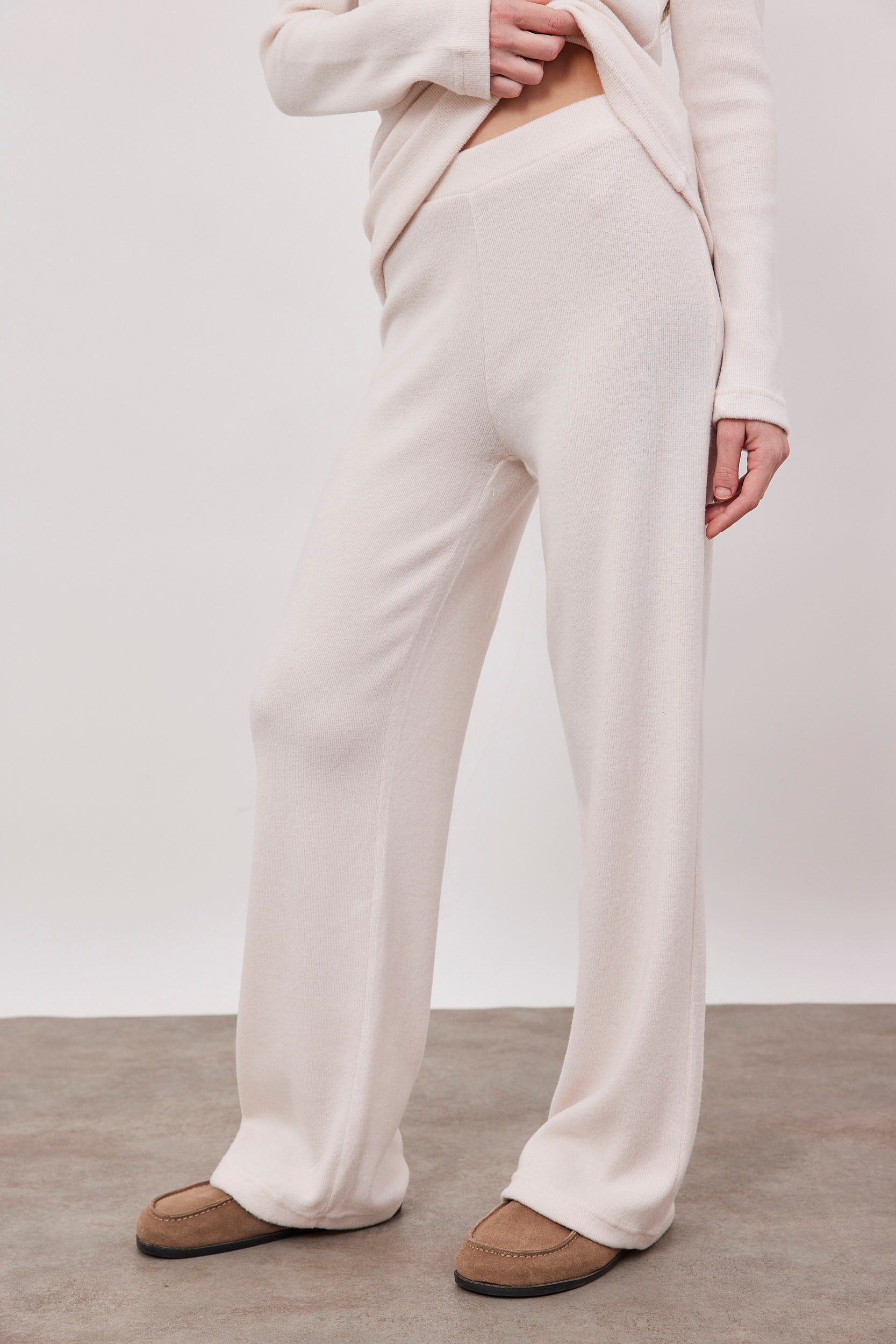 מכנסי סריג ארוכים