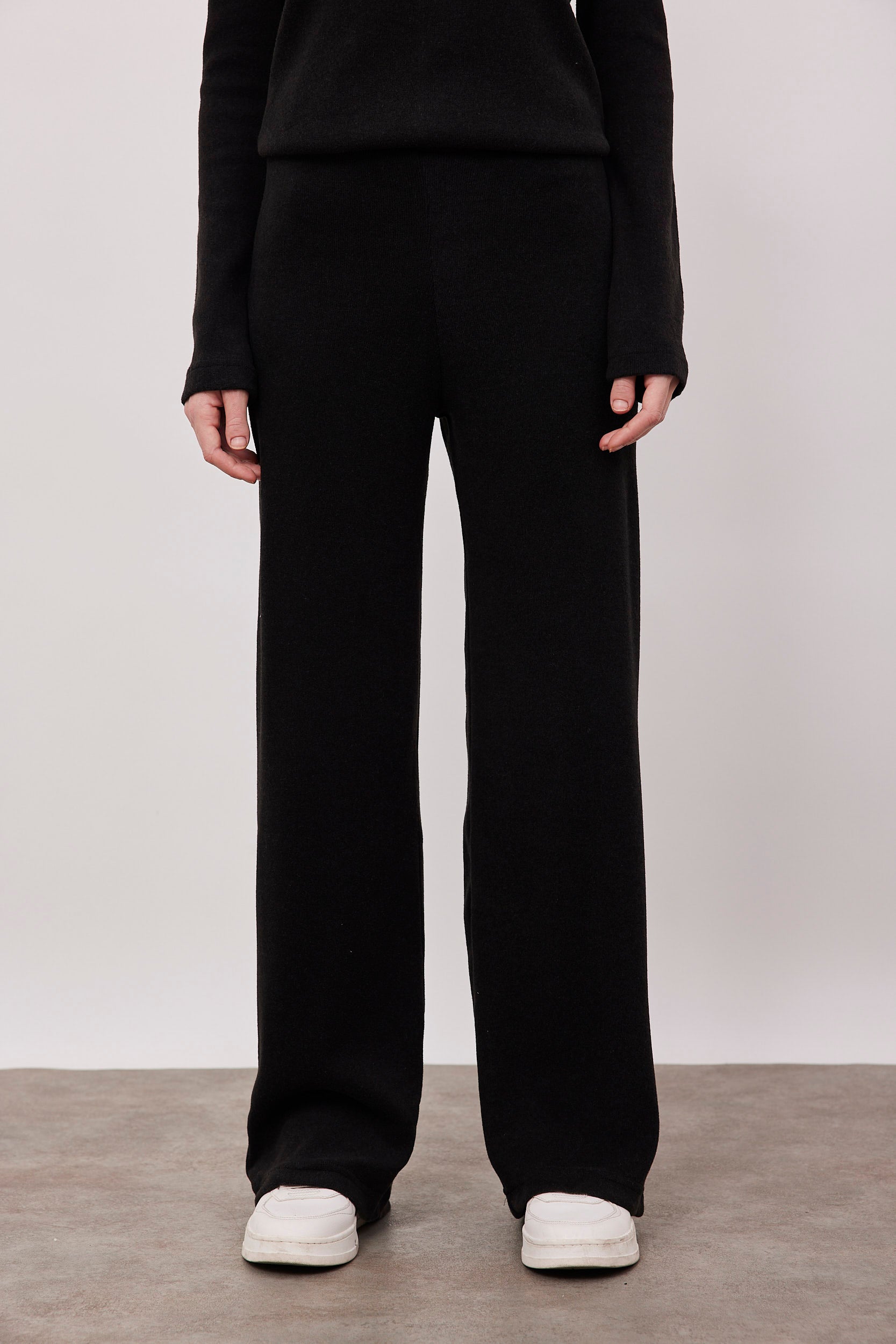 מכנסי סריג ארוכים