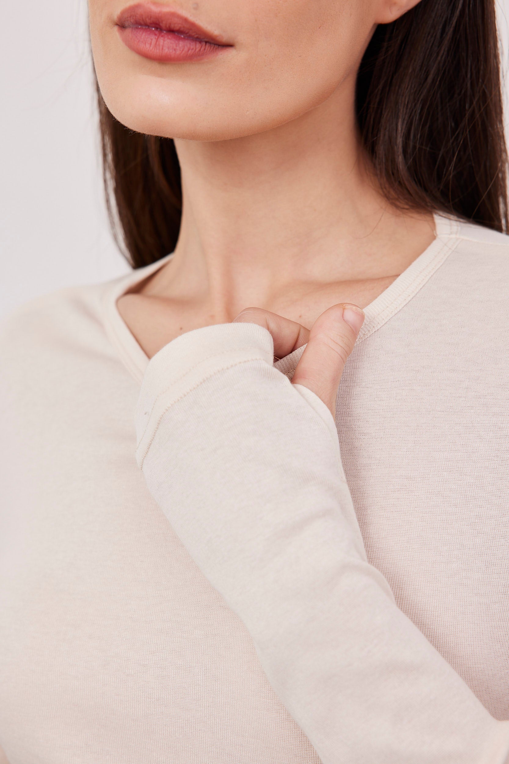 חולצה ארוכה עם שרוול כפפה