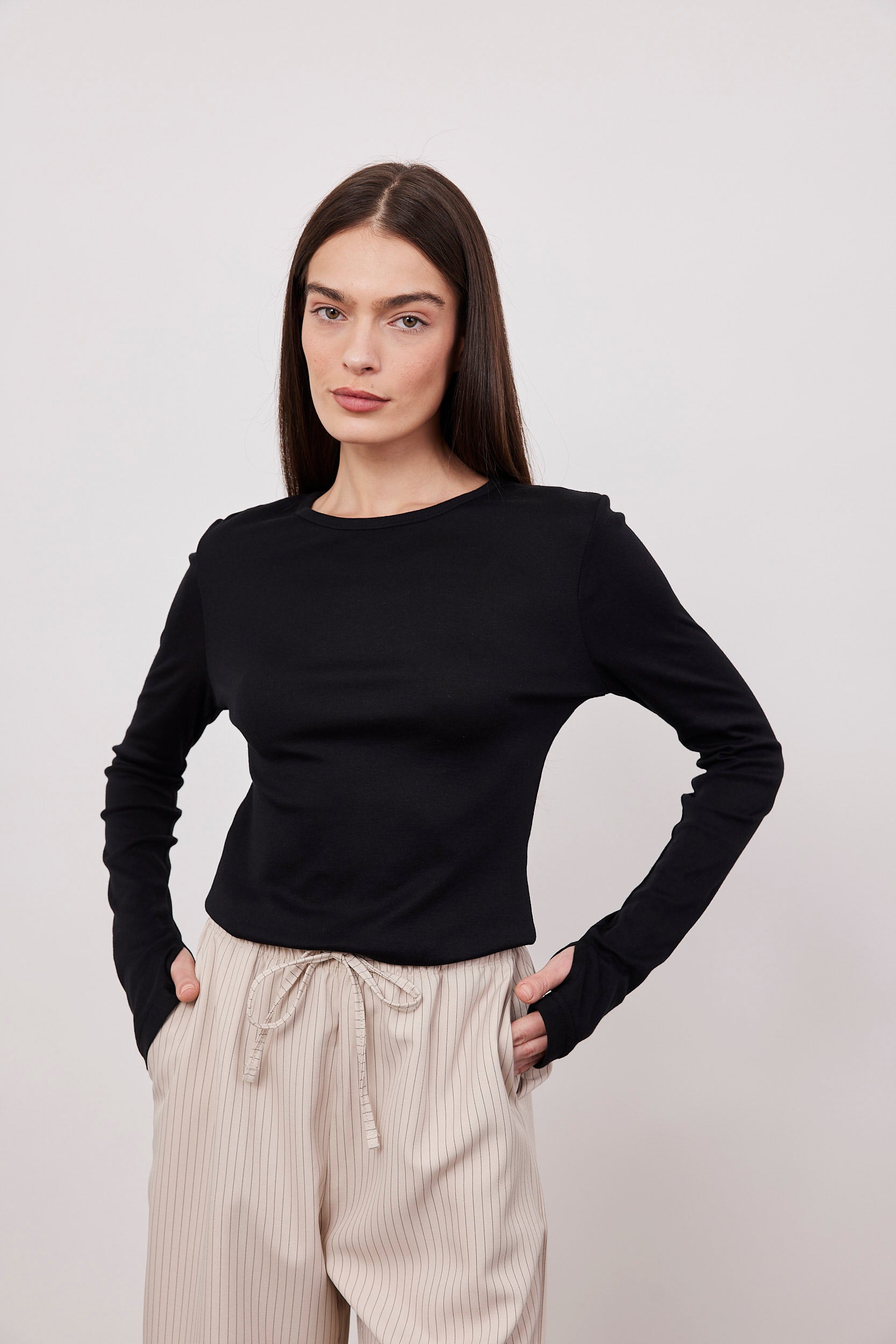 חולצה ארוכה עם שרוול כפפה