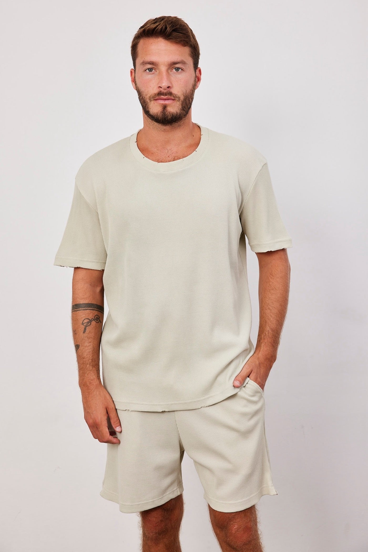 טי-שרט וופל קרעים - ITAY BRANDS