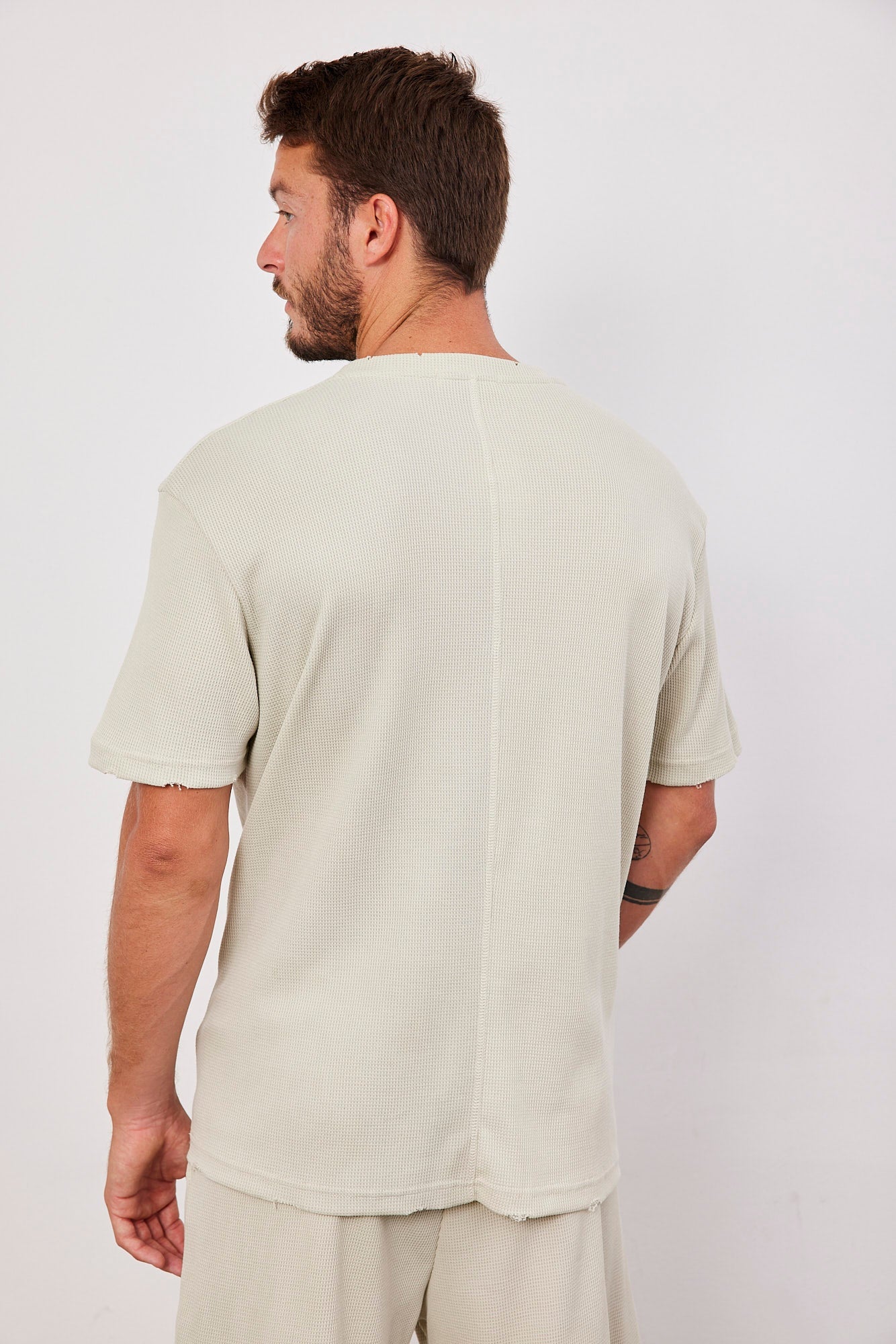 טי-שרט וופל קרעים - ITAY BRANDS