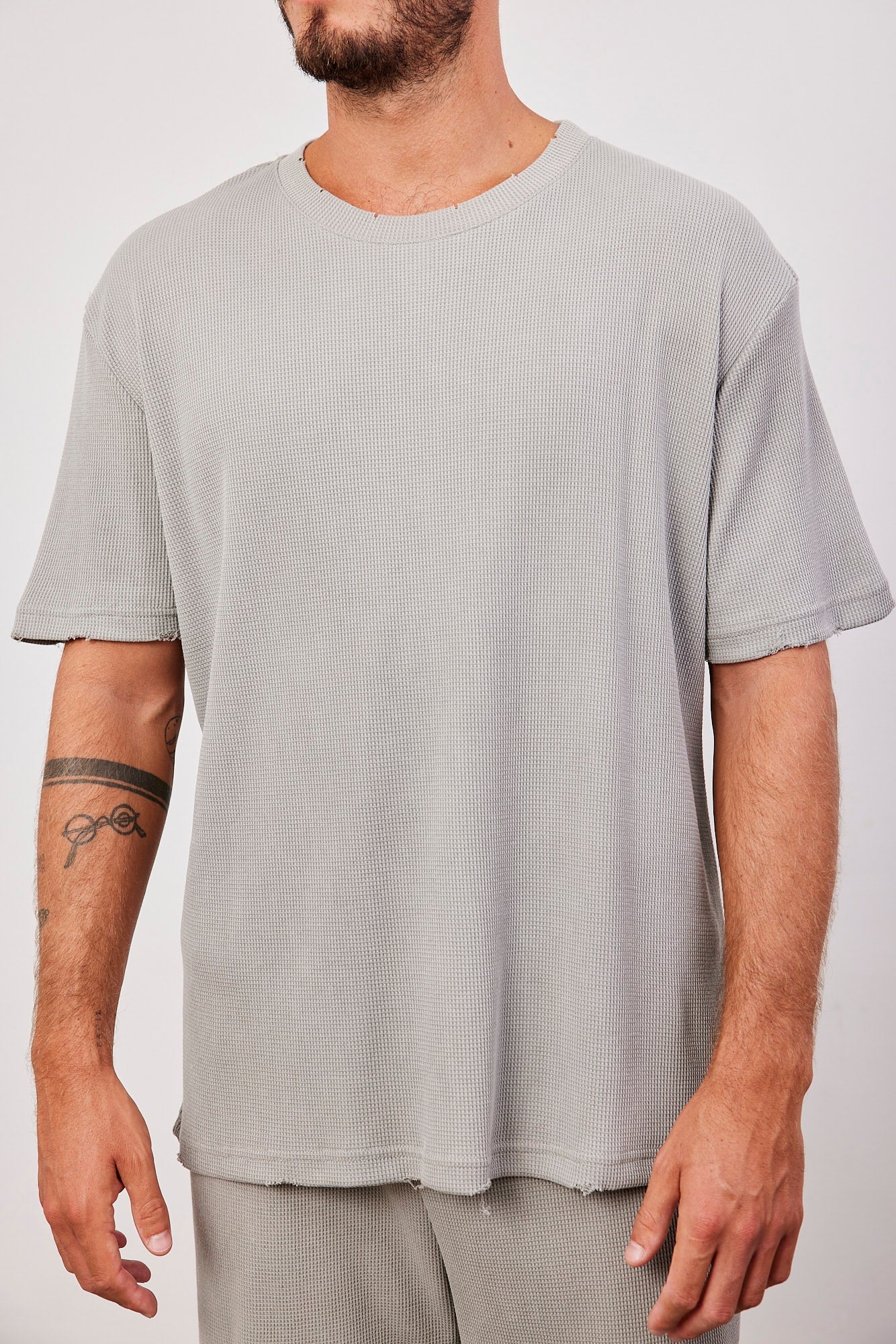 טי-שרט וופל קרעים - ITAY BRANDS