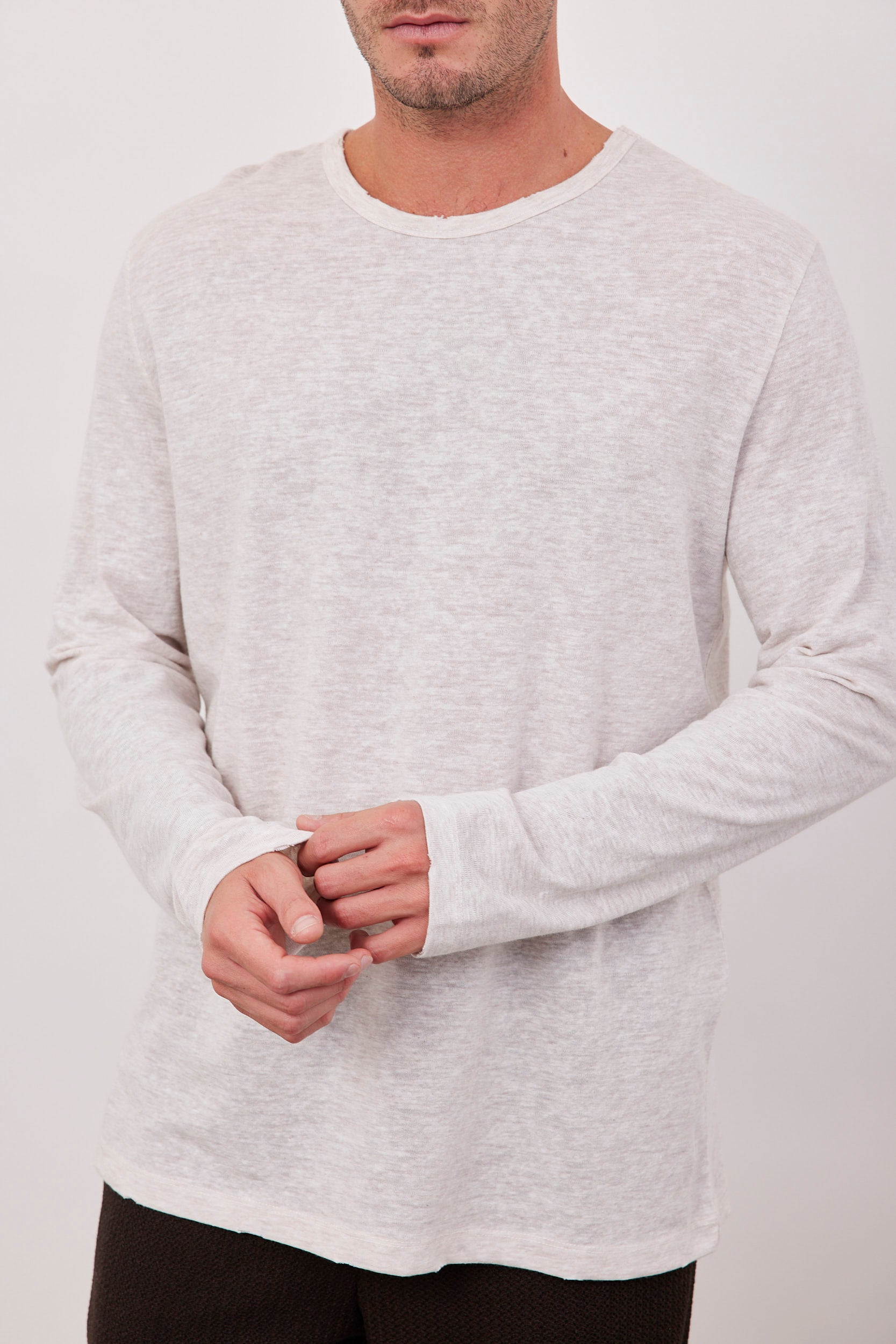 חולצת בייסיק בטקסטורה