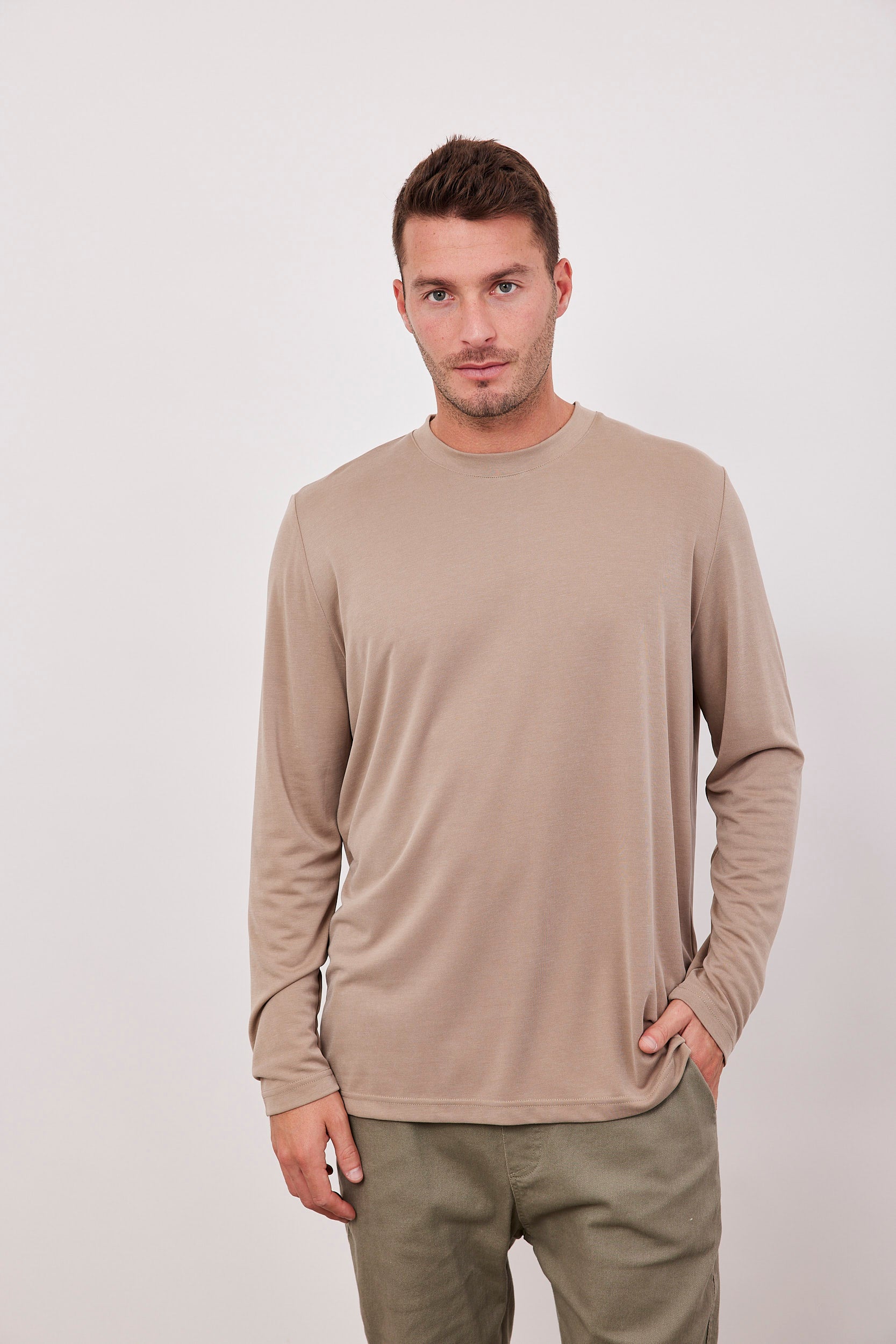 חולצת בד מודל ארוכה