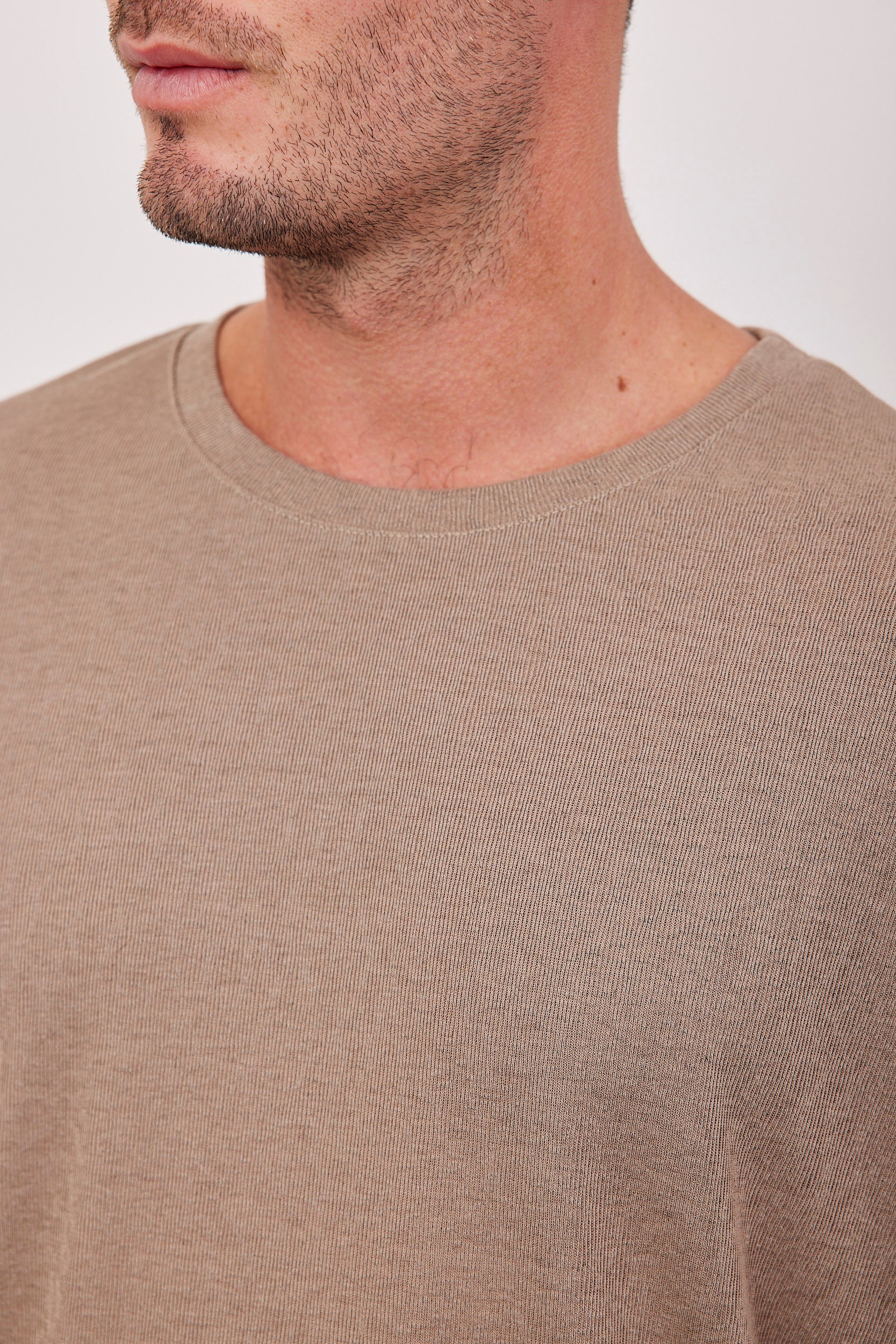 חולצת סריג סלאב ארוך