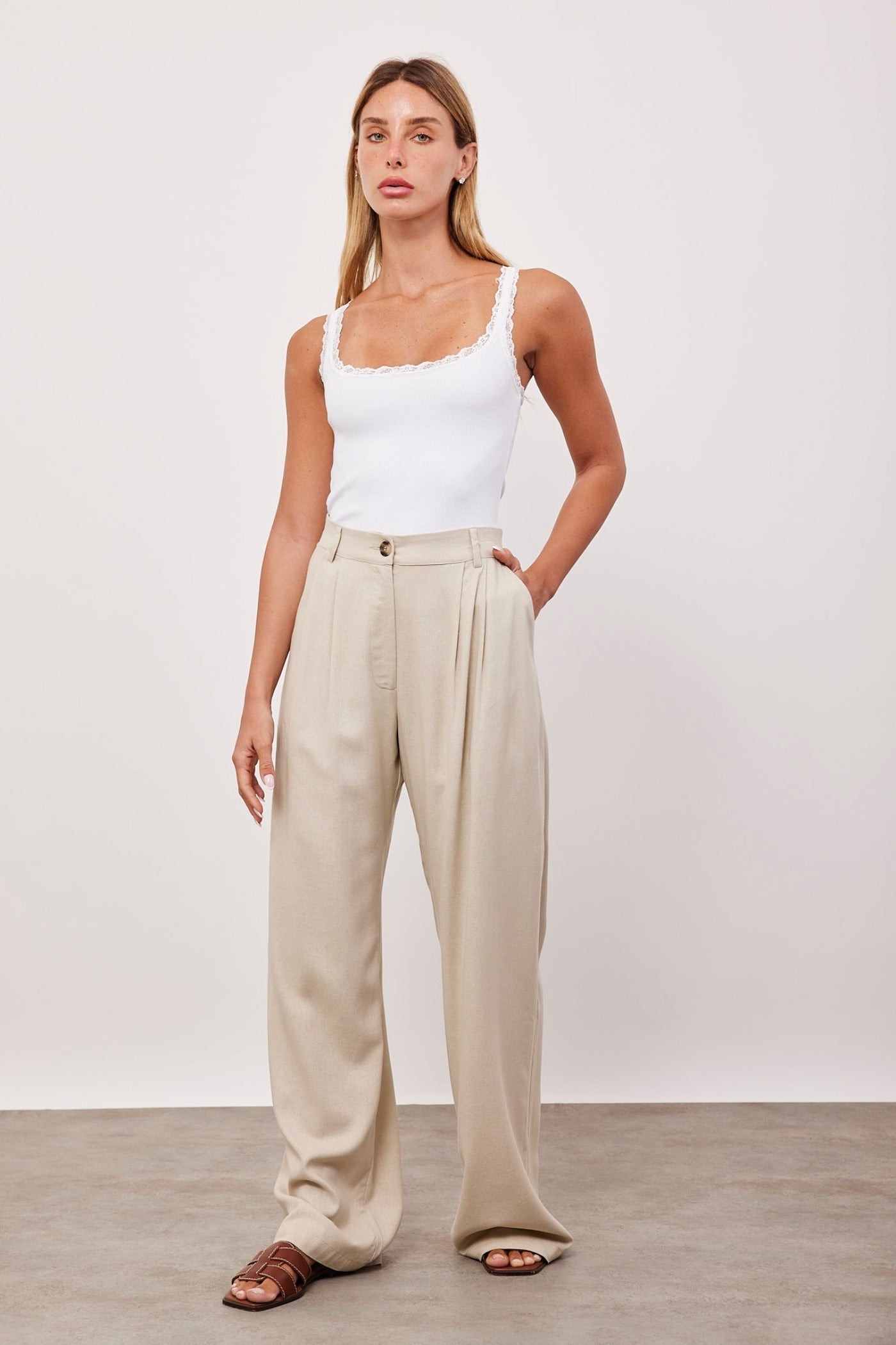 מכנסיים ארוכים מחויטים בשילוב פשתן - ITAY BRANDS