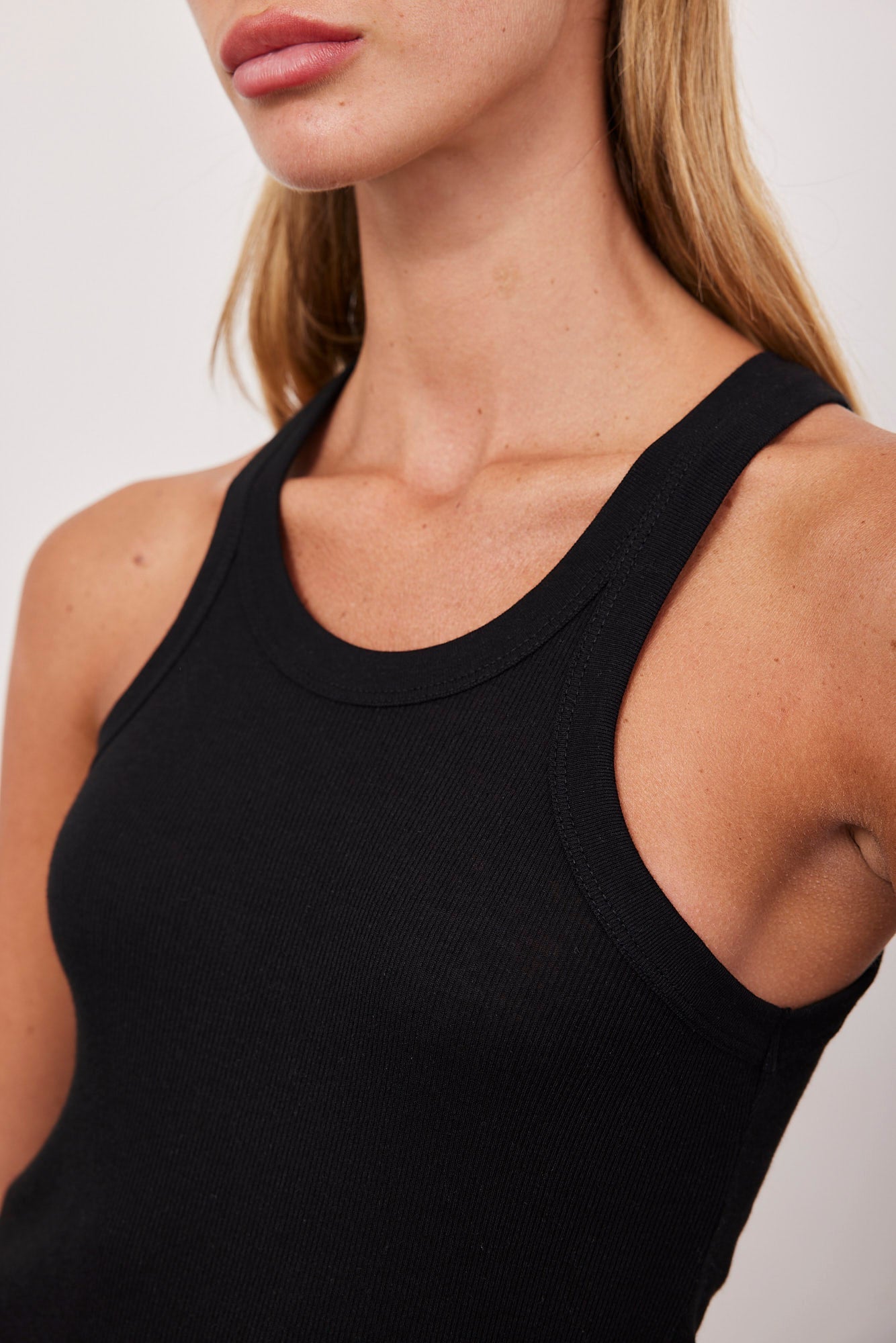 גופיית ריב בייסיק - ITAY BRANDS