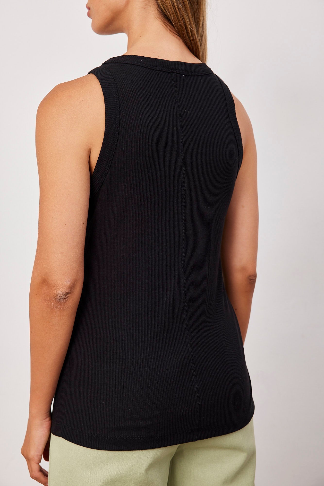 גופיית בייסיק מבד רך - ITAY BRANDS