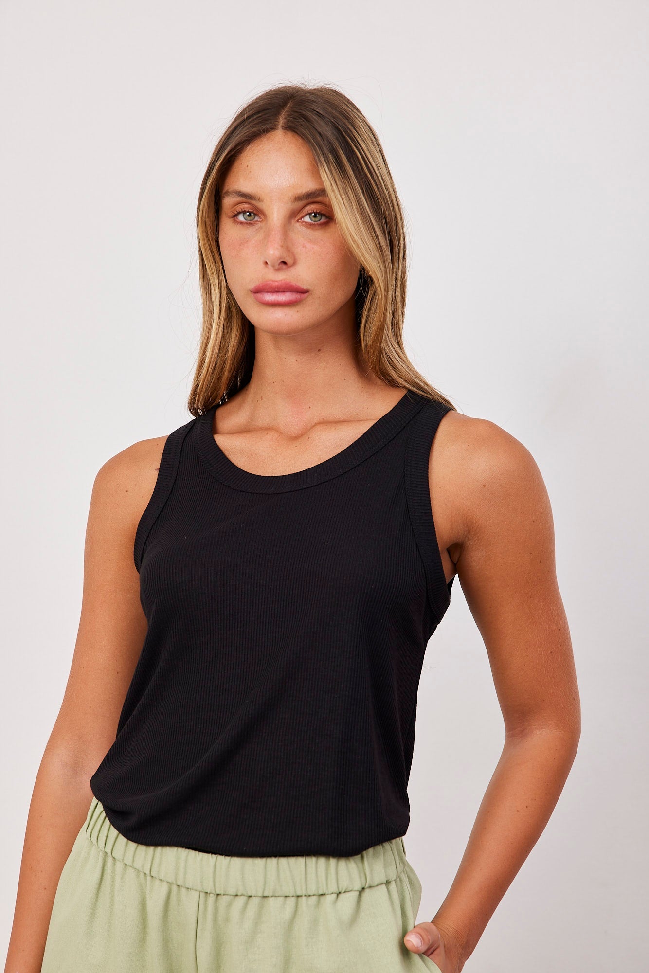 גופיית בייסיק מבד רך - ITAY BRANDS