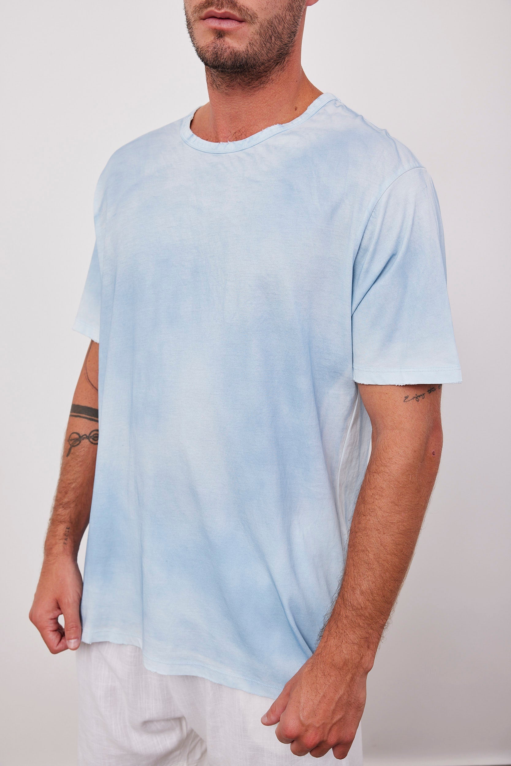 חולצת ווש קצרה עם גימור פרום - ITAY BRANDS