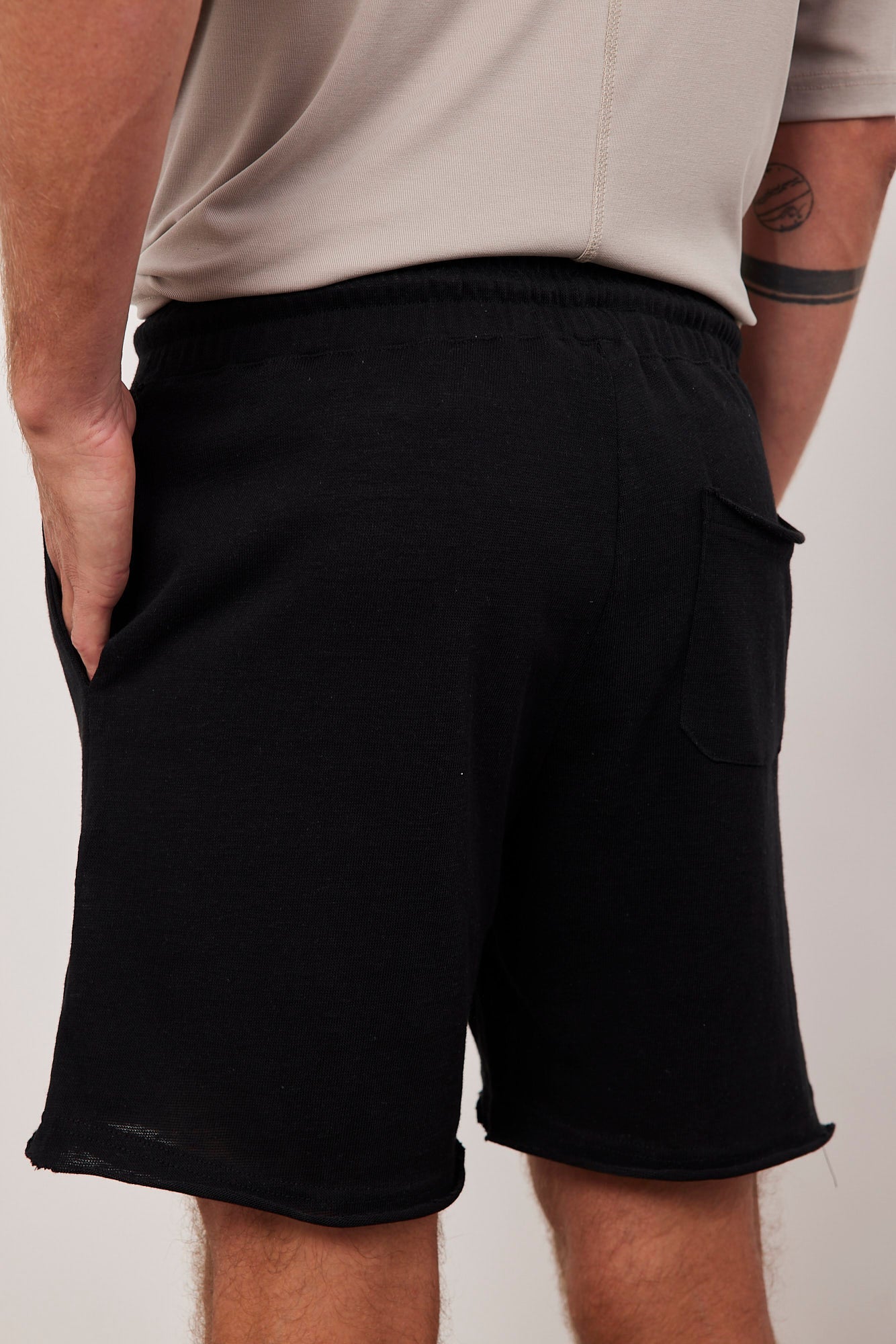 שורט במראה פשתן בסיומת פרומה - ITAY BRANDS