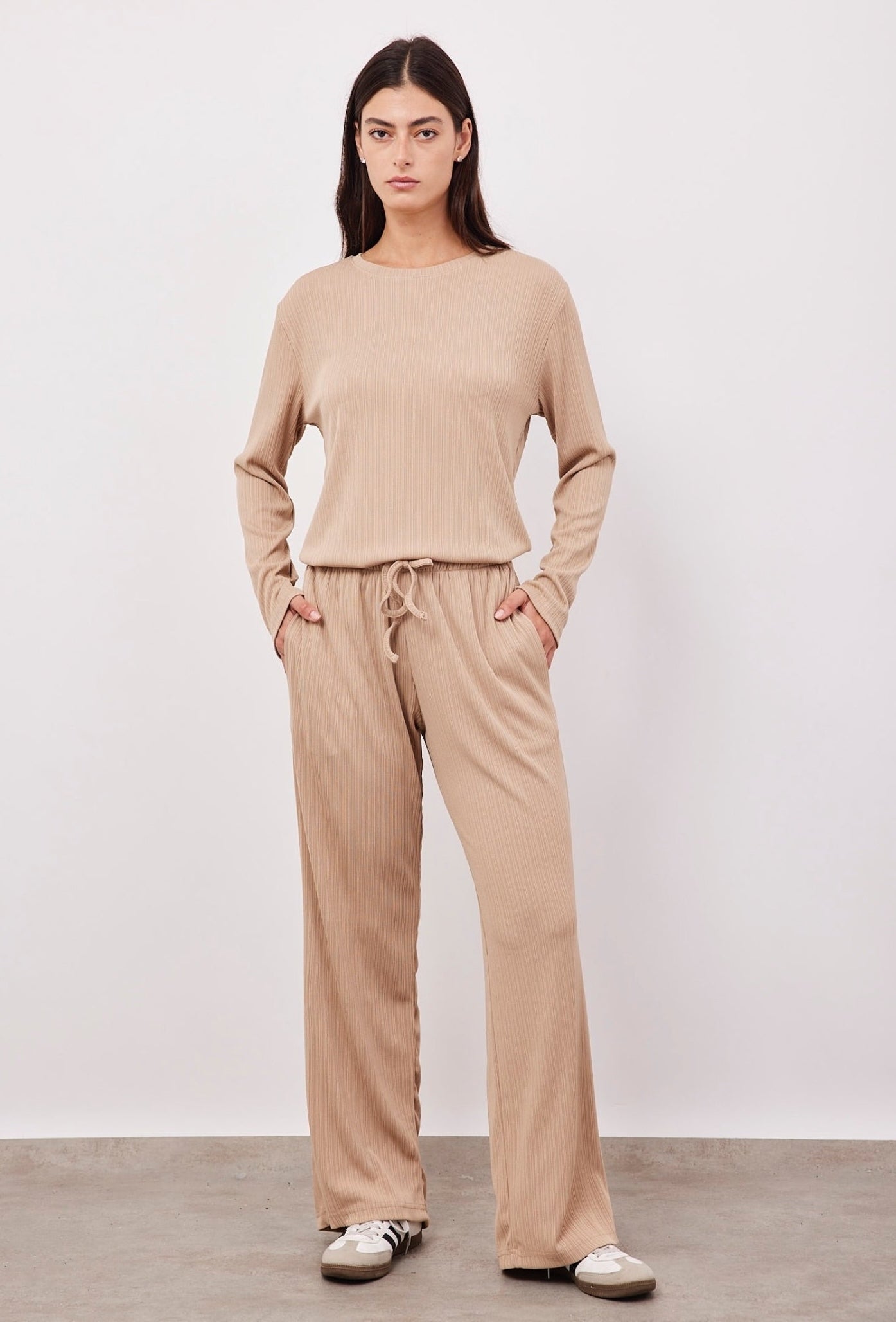 חליפה בטקסטורת פסים - ITAY BRANDS