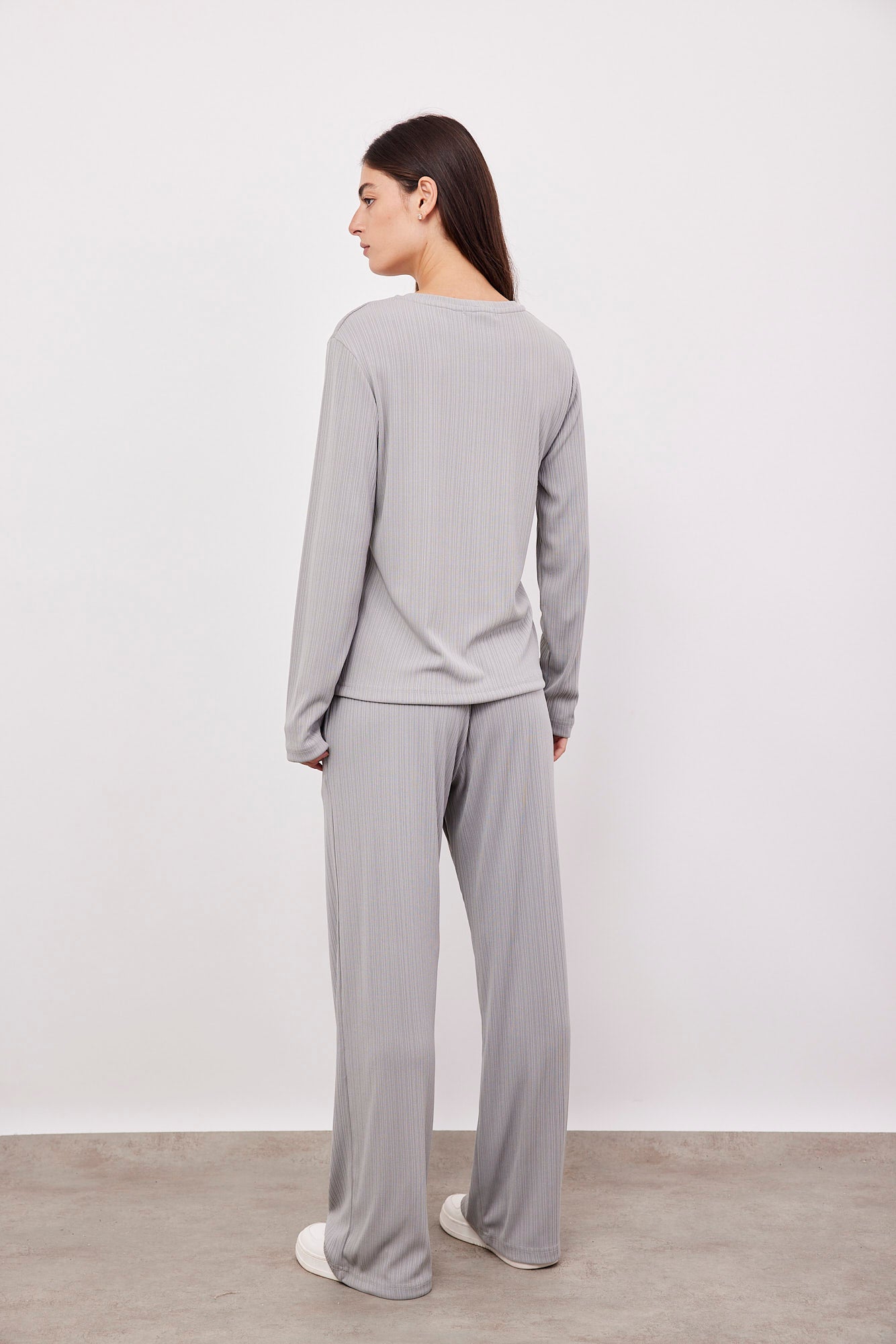 חליפה בטקסטורת פסים - ITAY BRANDS