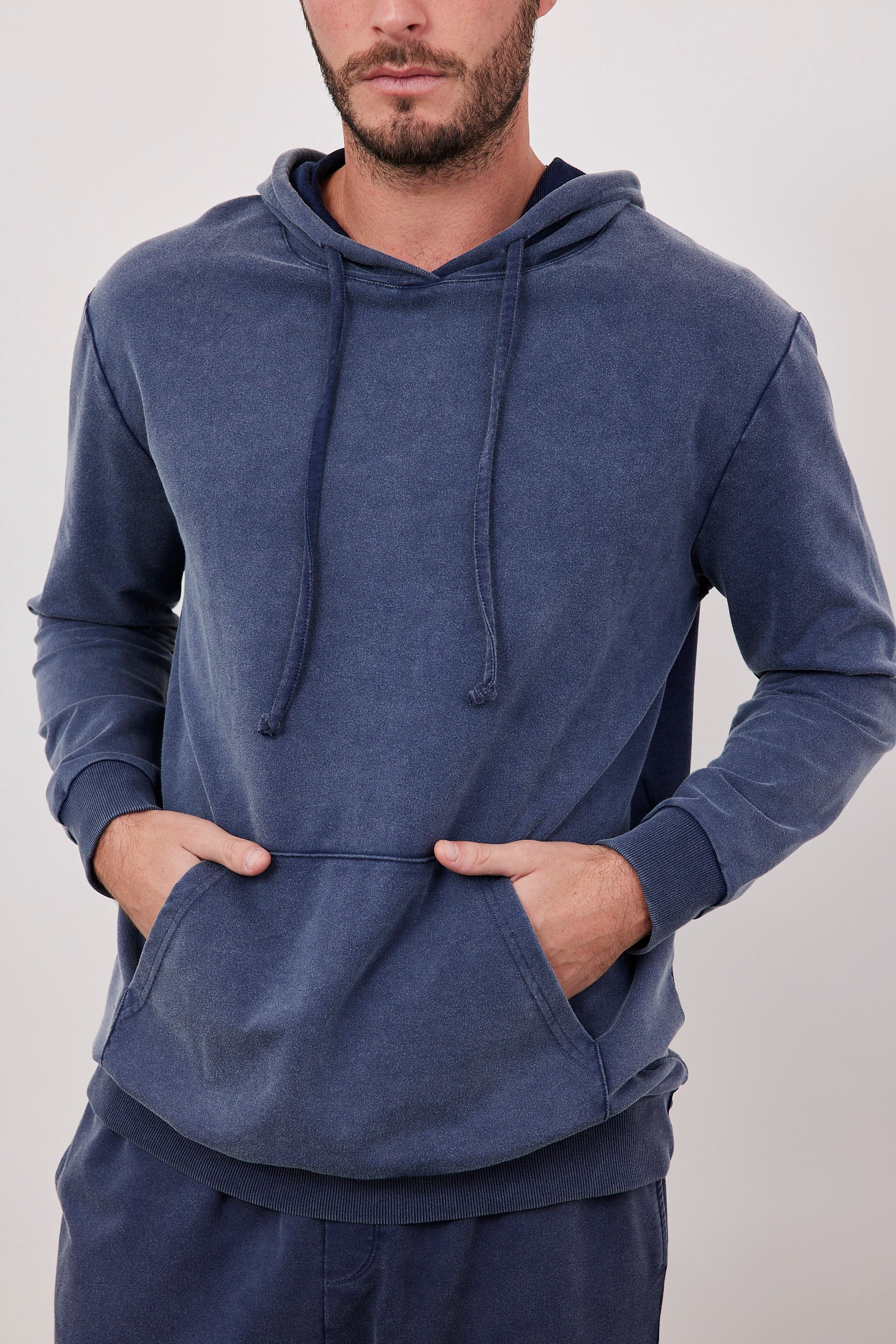 סווטרשט קפוצון עם שרוך