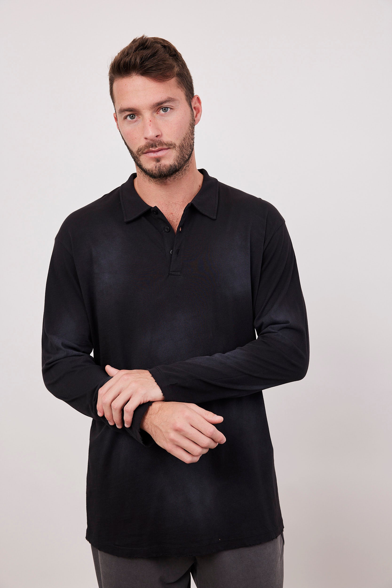 חולצת ווש ארוכה עם צווארון