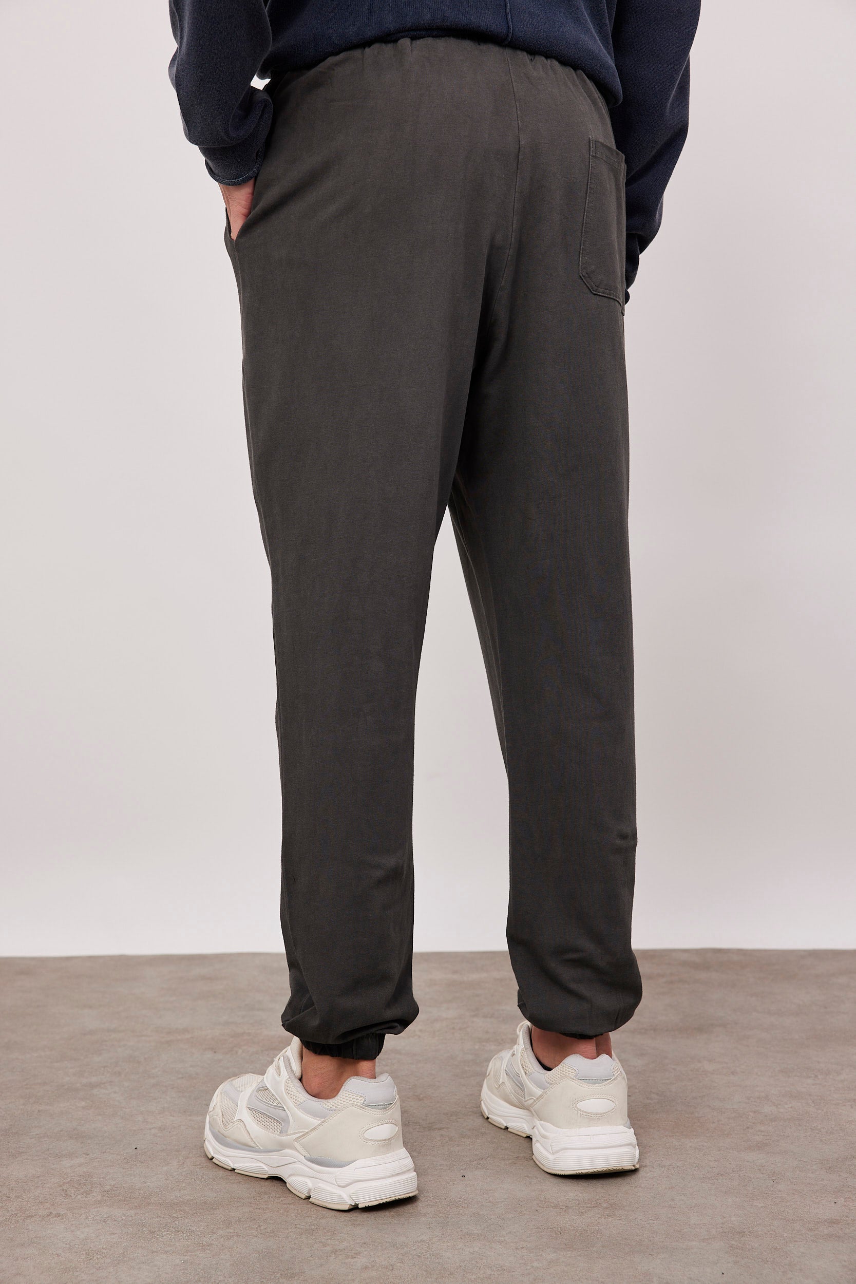 מכנסי ווש בסיומת גומי