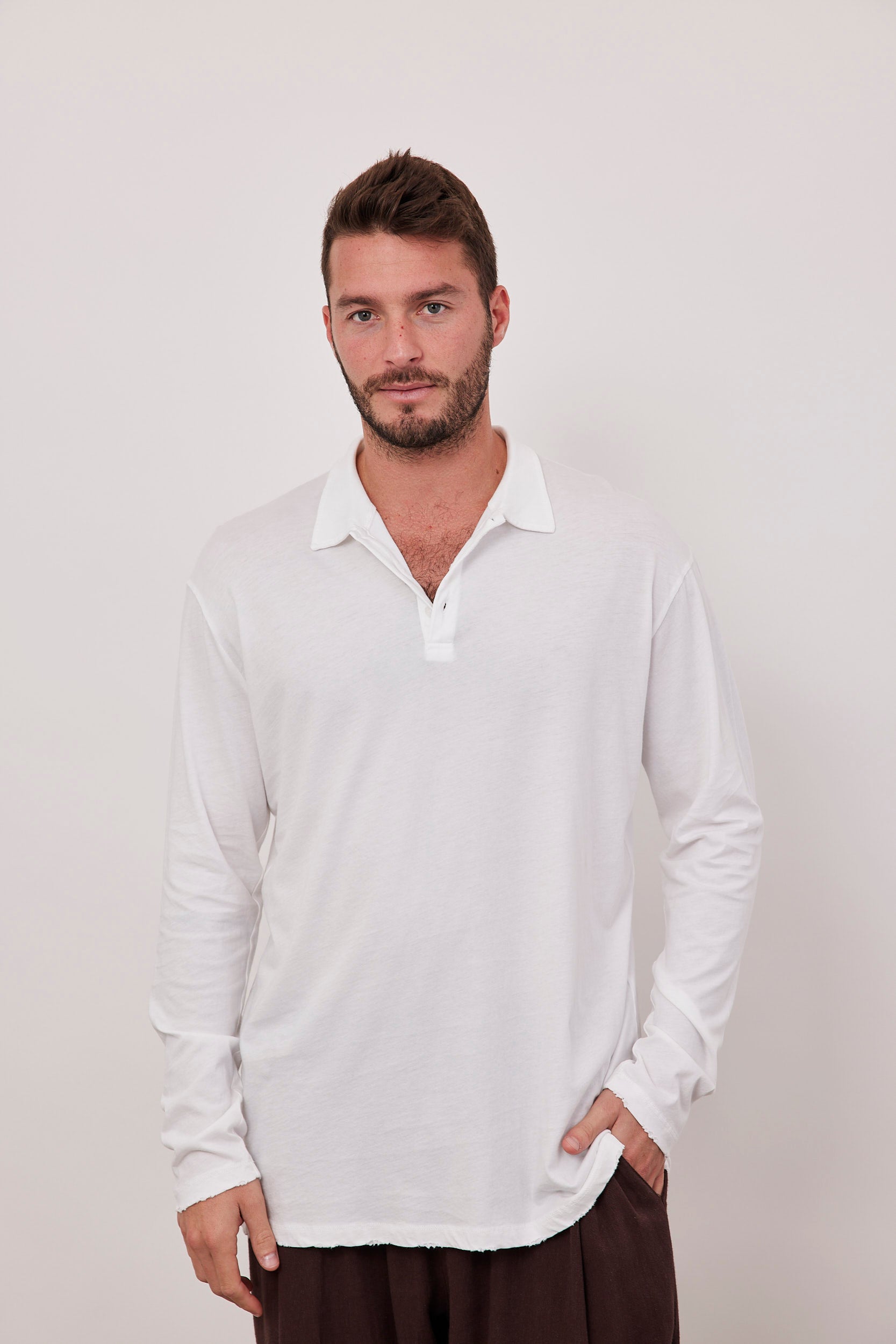 חולצת ווש ארוכה עם צווארון