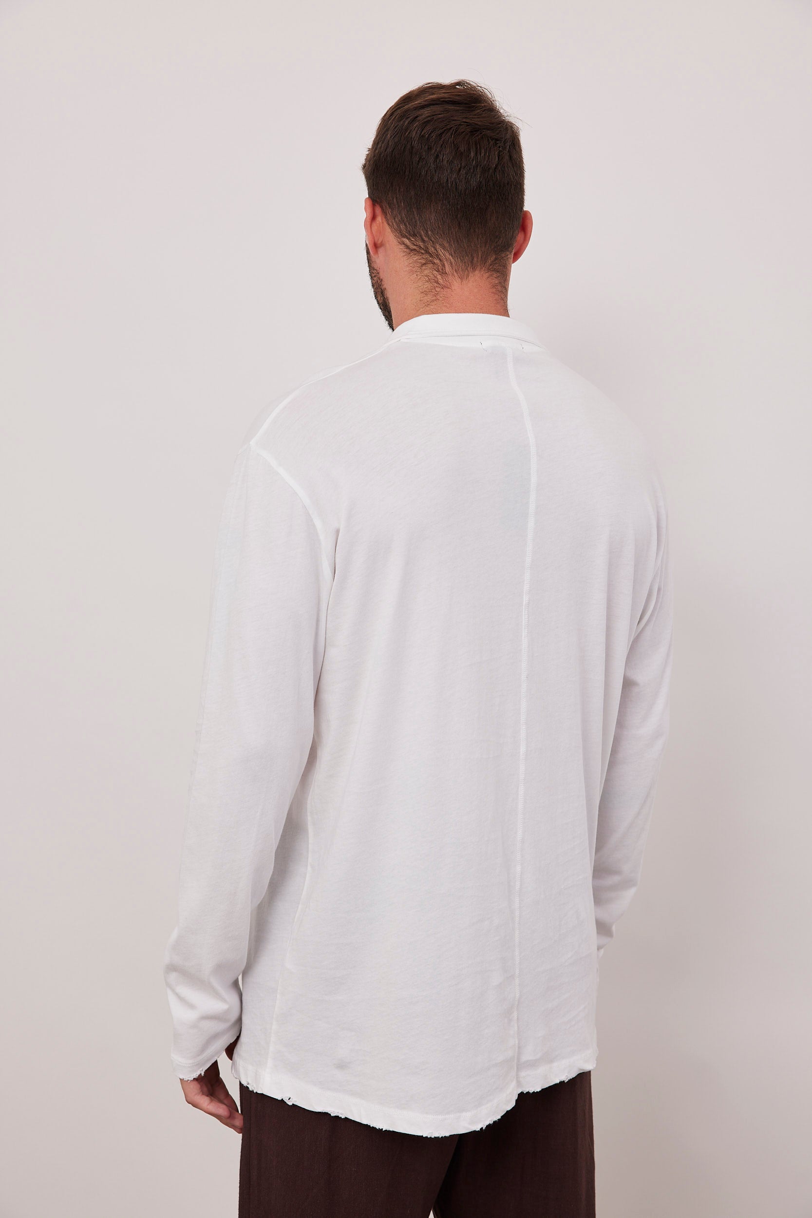 חולצת ווש ארוכה עם צווארון