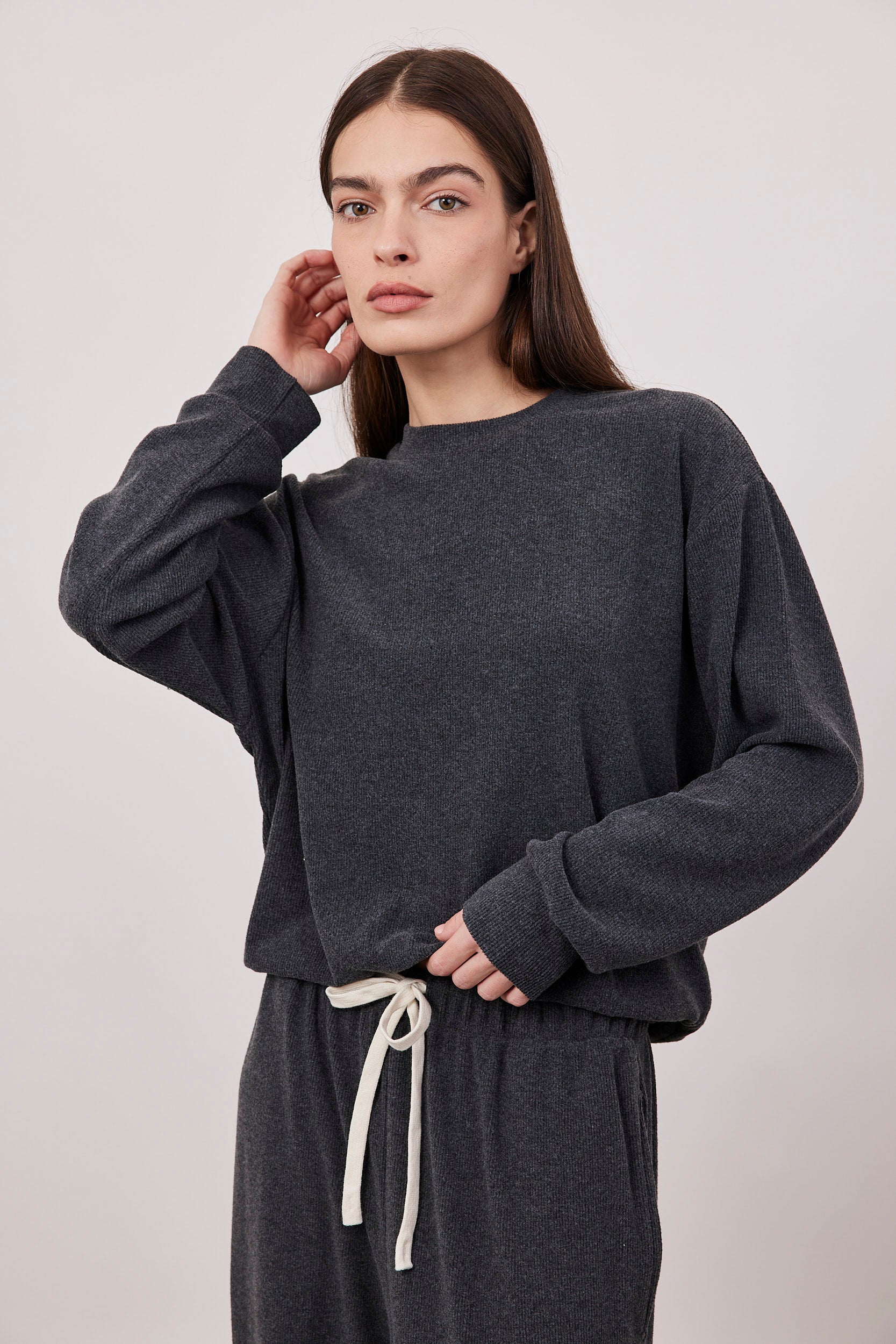 סווטשירט ניקי בטקסטורת פסים