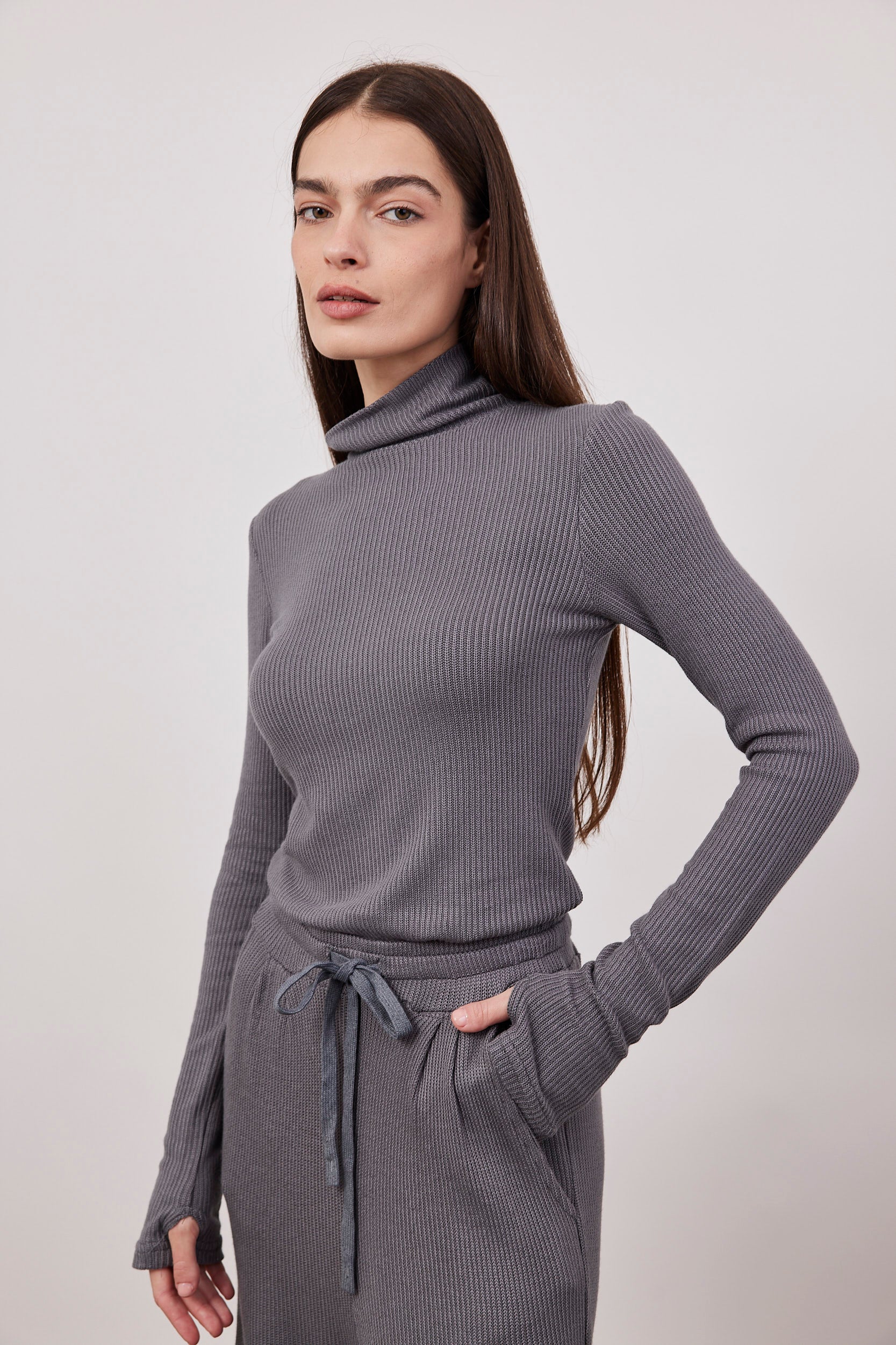 חולצת גולף בטקסטורת פסים