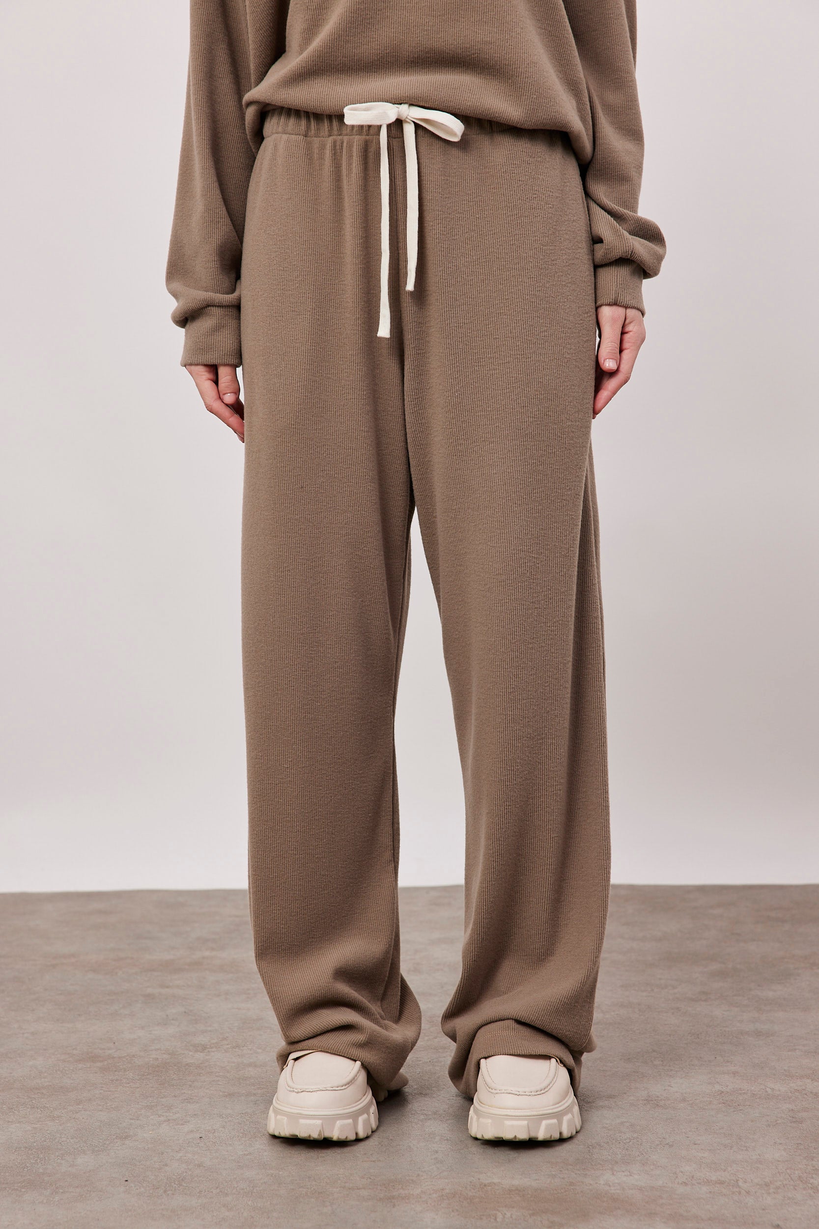 מכנסי ריב סריג