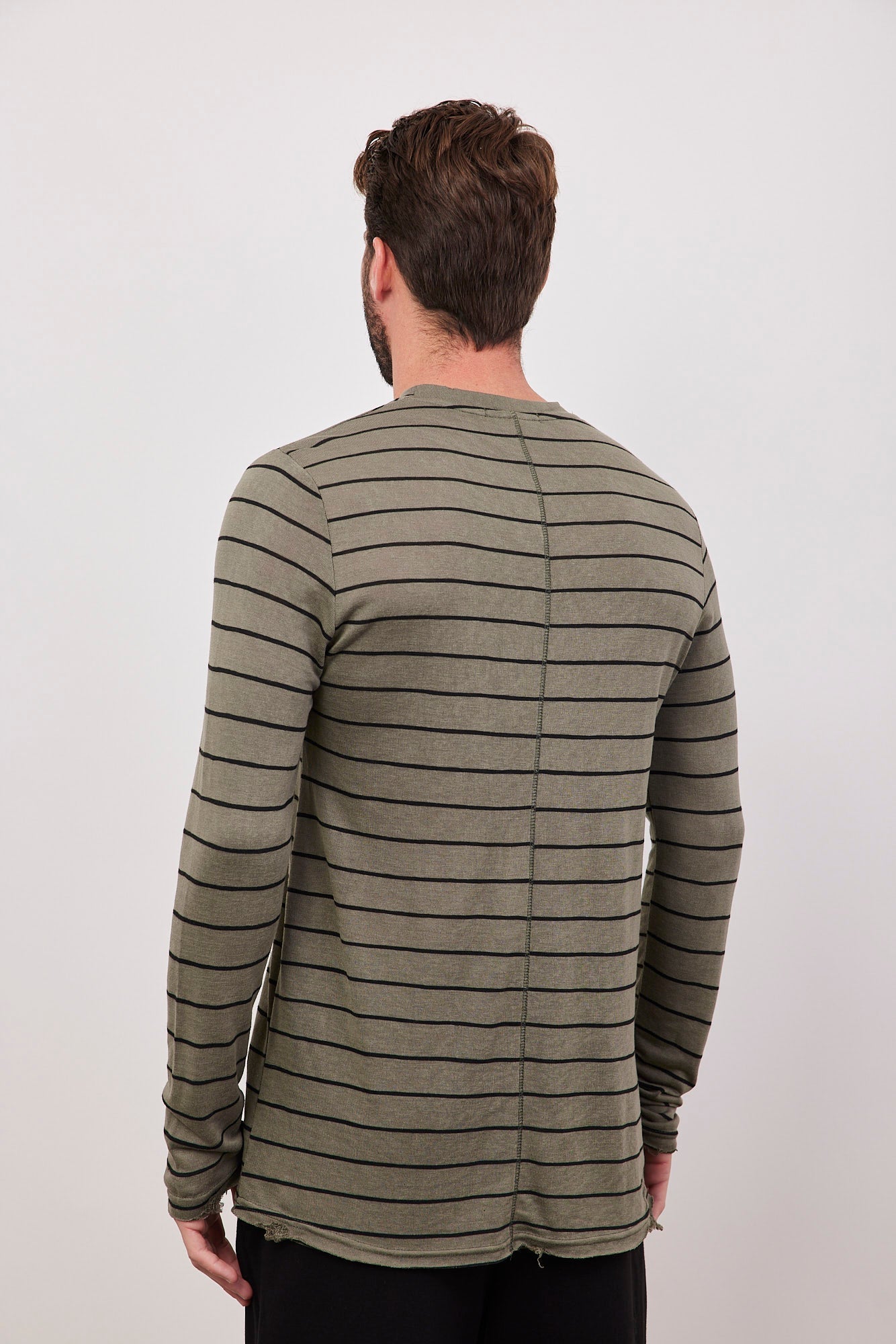 חולצת פסים במראה פשתן בסיומת פרומה - ITAY BRANDS