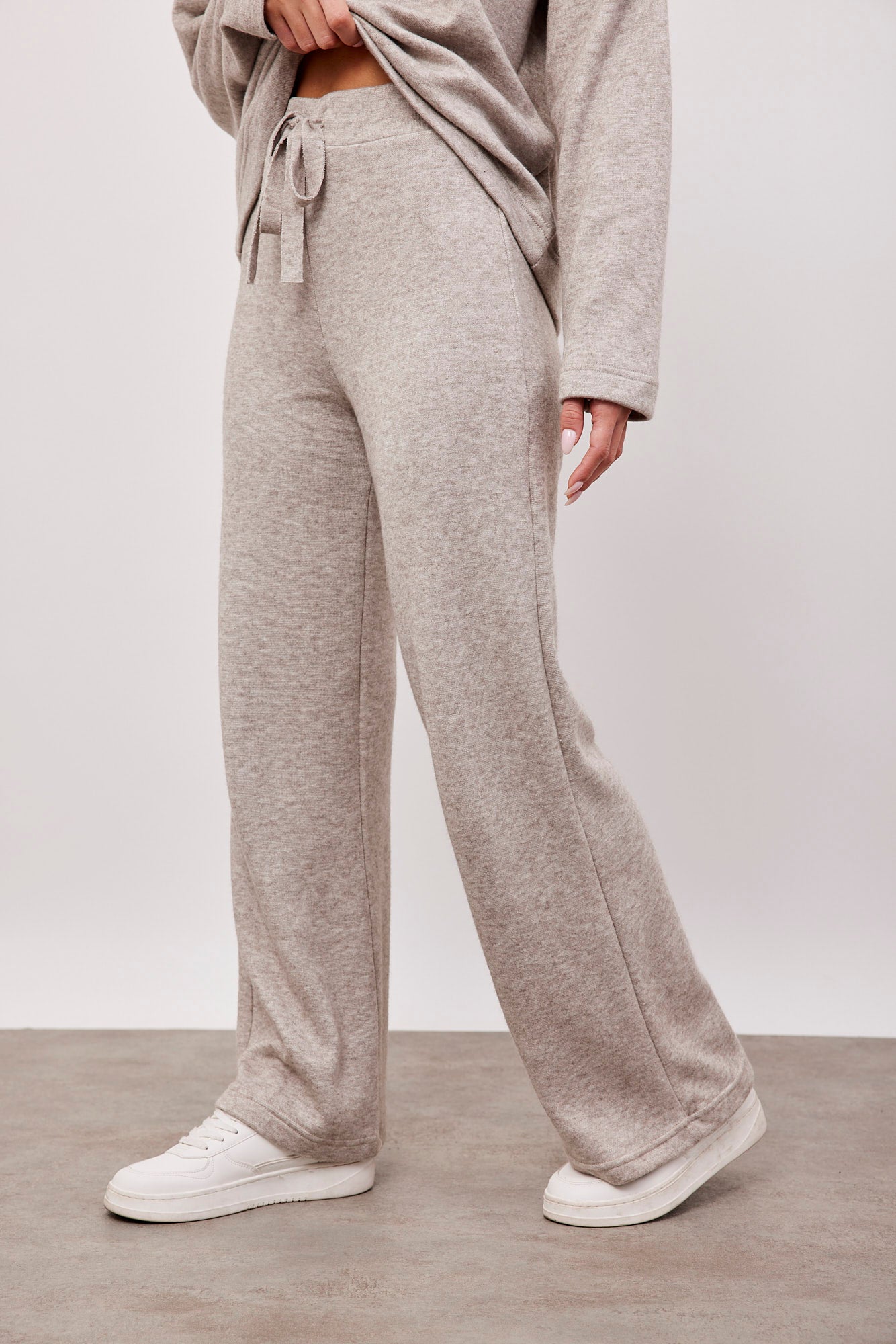 מכנסי סריג עם קשירה - ITAY BRANDS