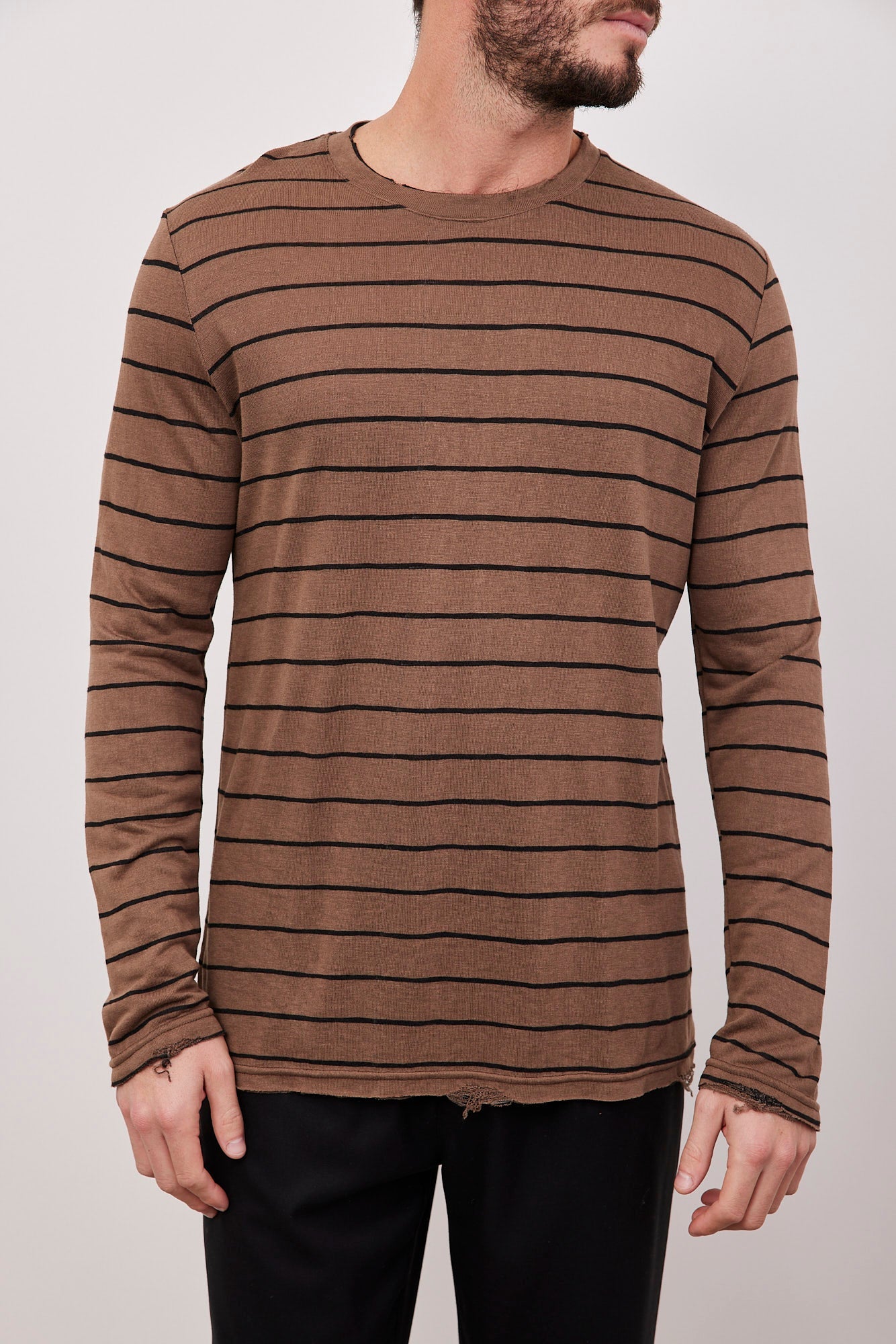 חולצת פסים במראה פשתן בסיומת פרומה - ITAY BRANDS