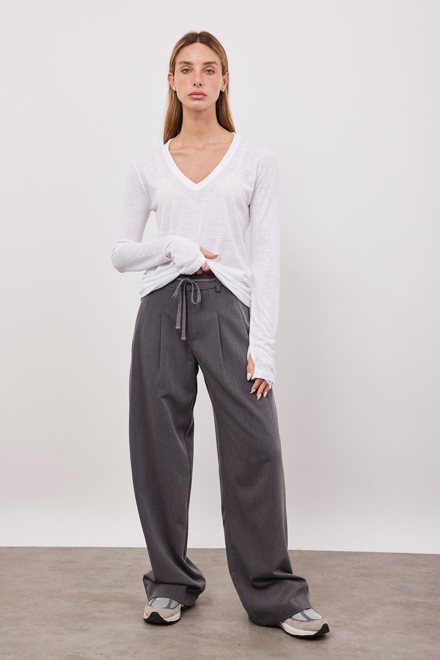 מכנסיים מחויטים עם קשירה - ITAY BRANDS