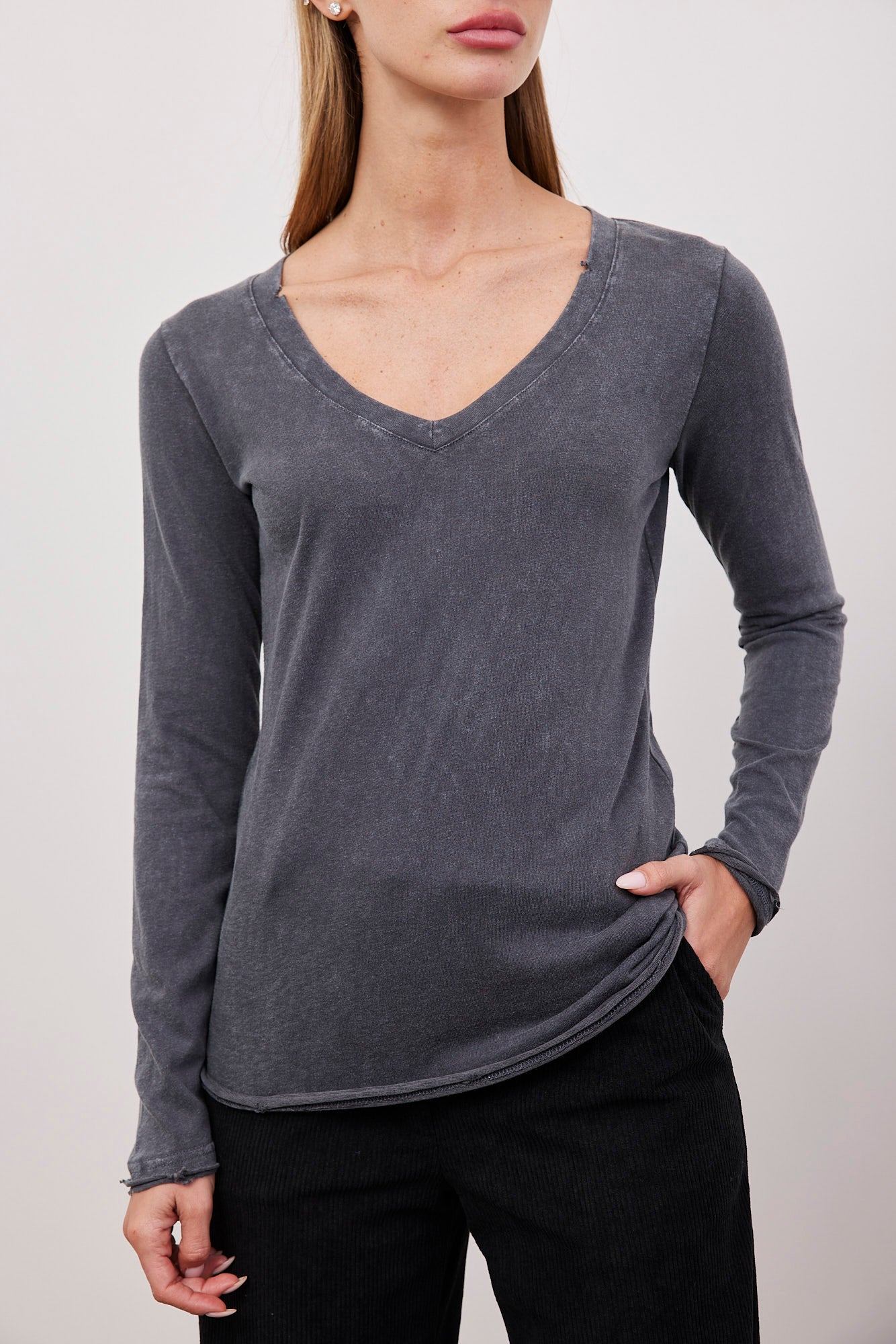 חולצת וי ווש ארוכה - ITAY BRANDS