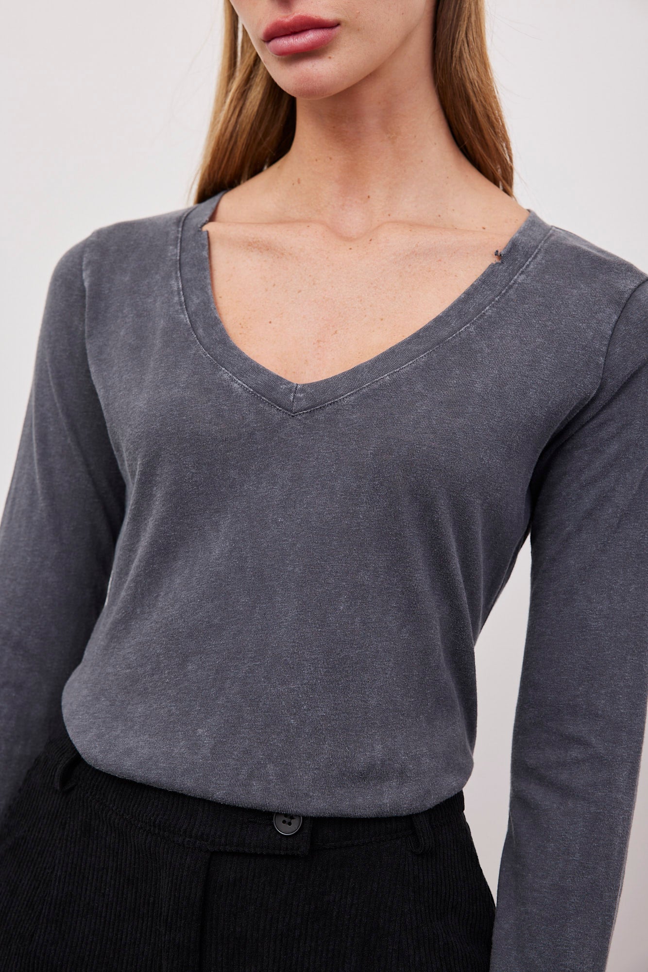 חולצת וי ווש ארוכה - ITAY BRANDS