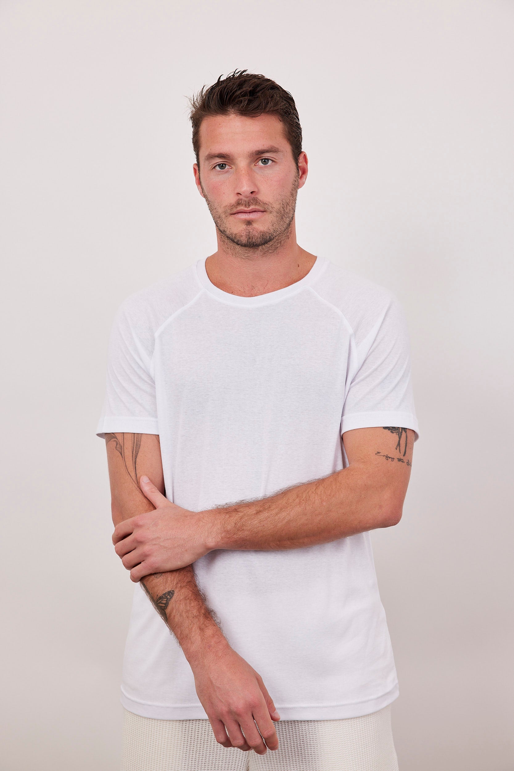 חולצה רכה עם רגלן