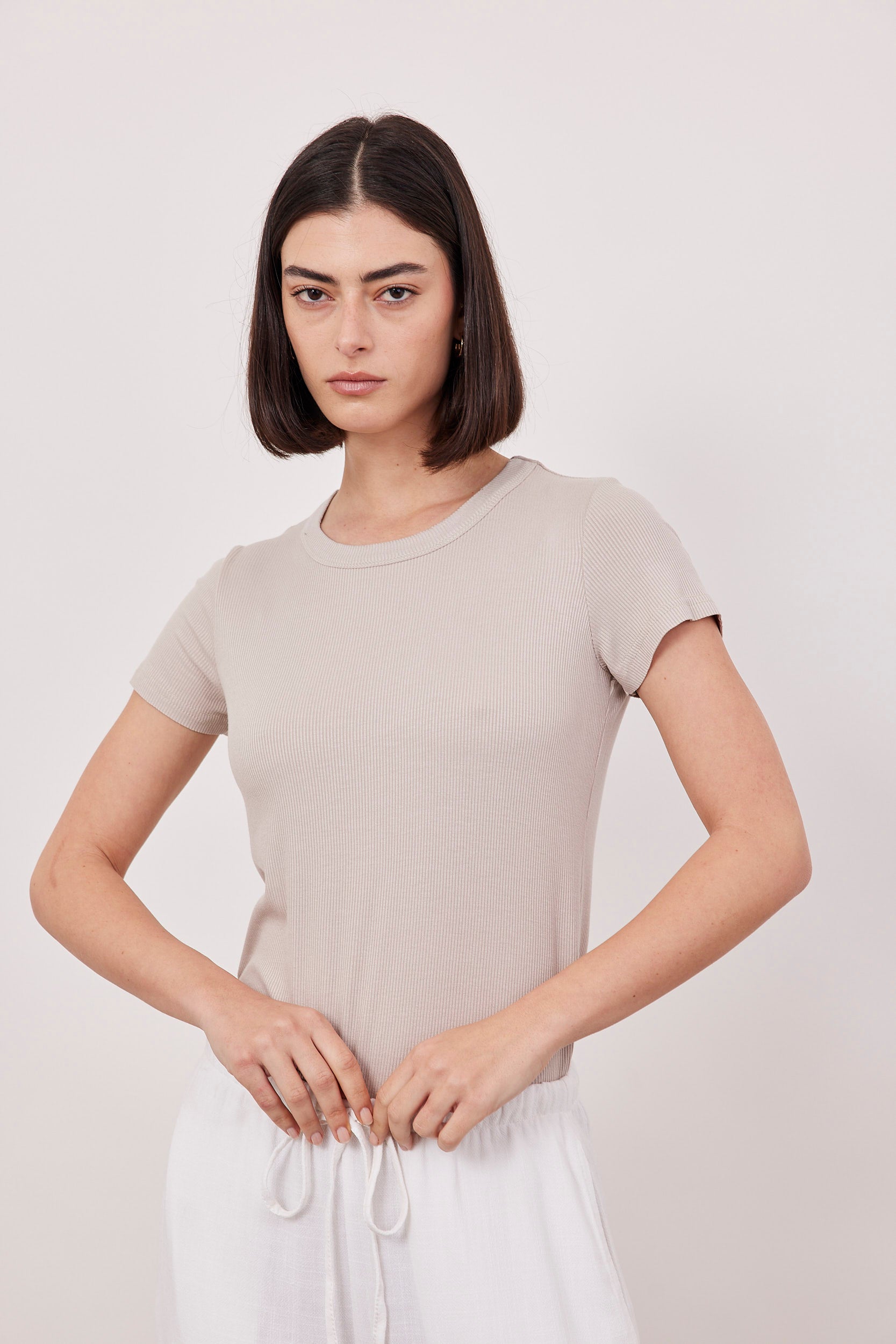 טישרט ניקי בד ריב סיקסטי